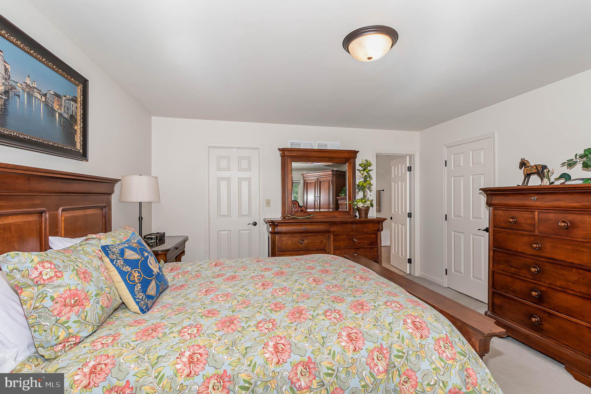 FAIRVIEW ESTATES - Residential