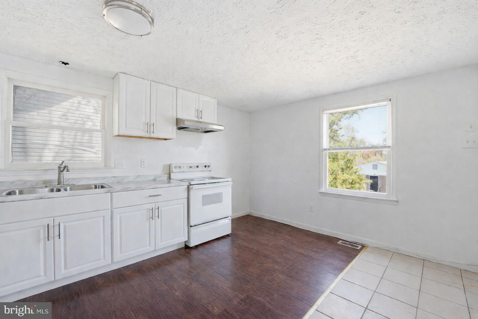 CAPITOL HEIGHTS - Residential