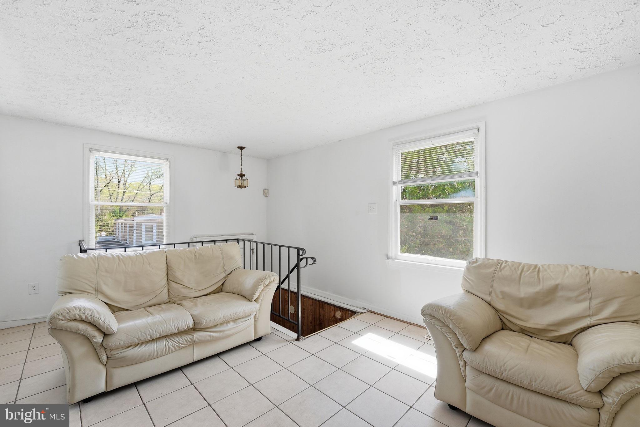 CAPITOL HEIGHTS - Residential