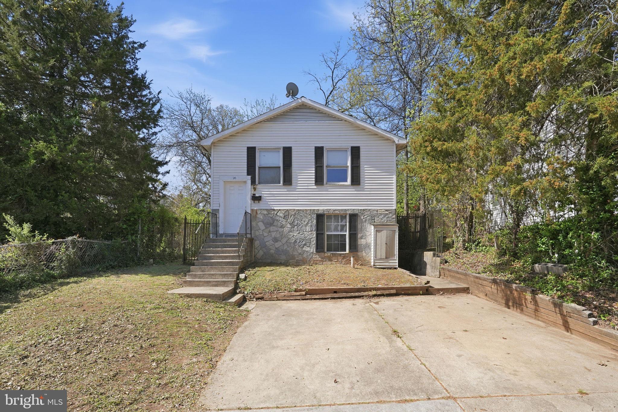 CAPITOL HEIGHTS - Residential