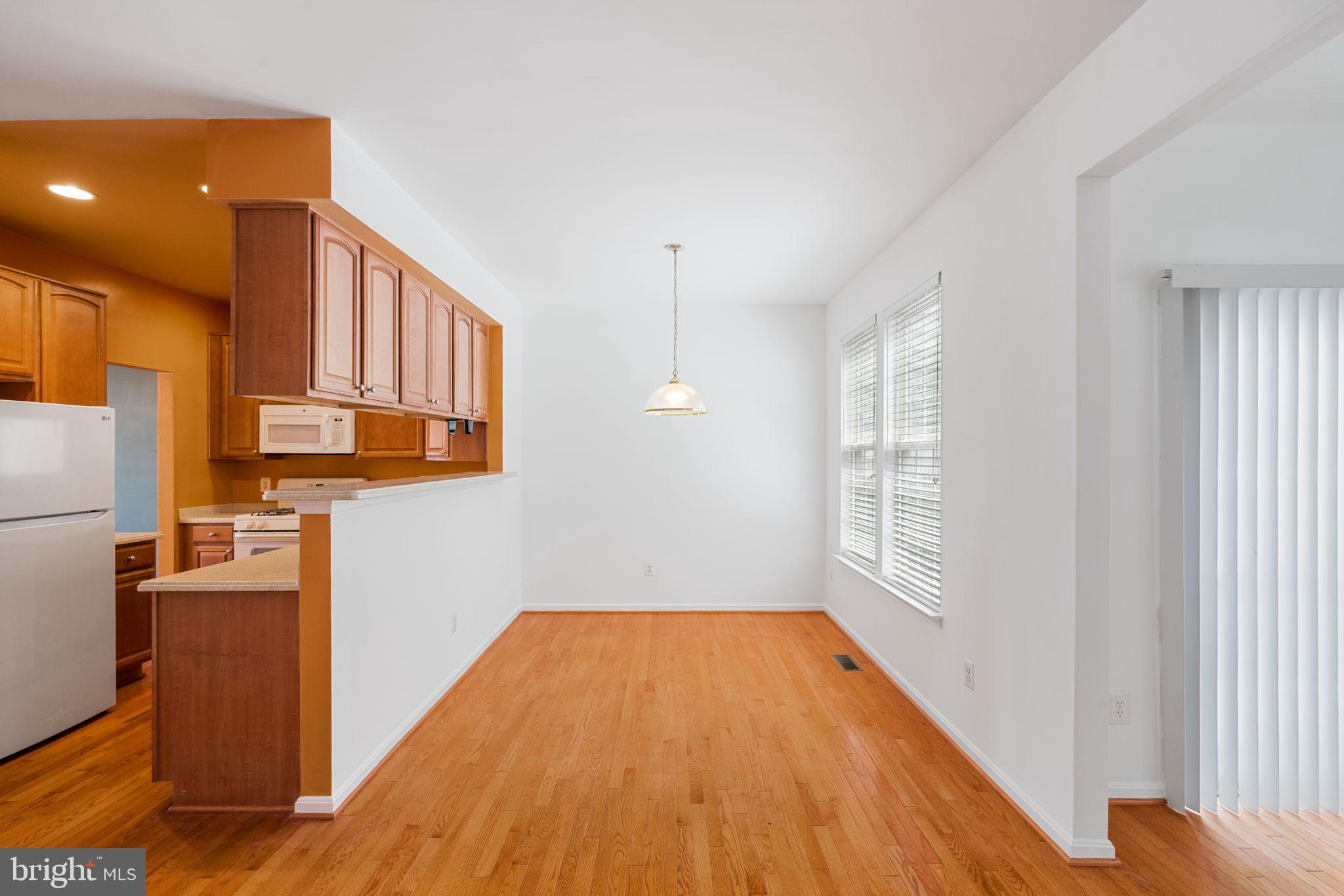 INDEPENDENCE - Residential Lease