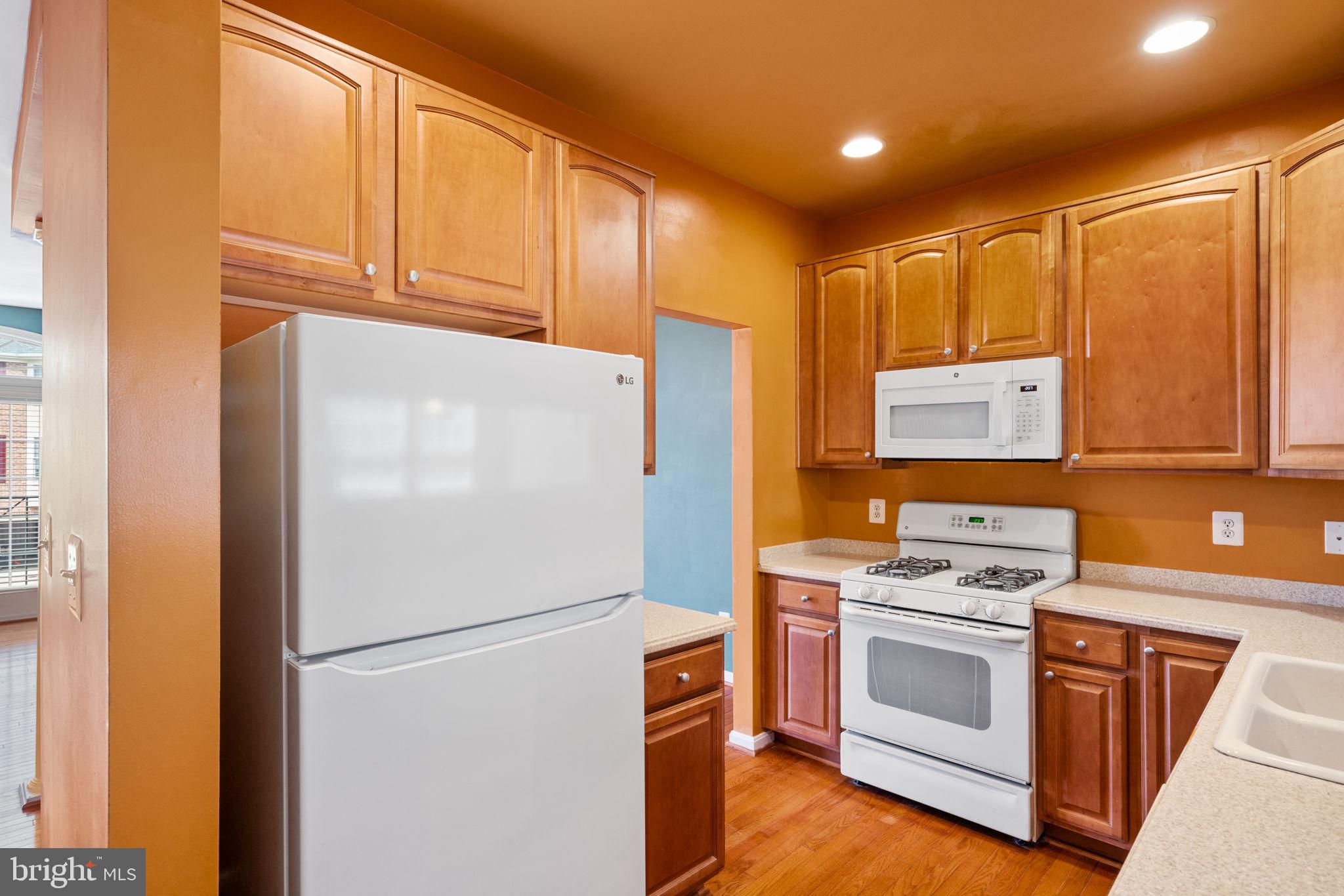 INDEPENDENCE - Residential Lease