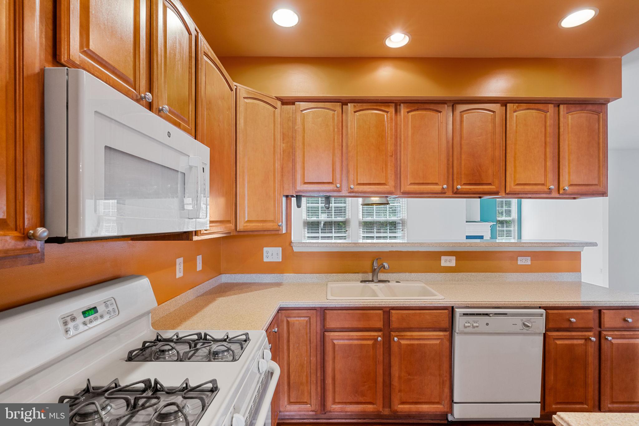 INDEPENDENCE - Residential Lease