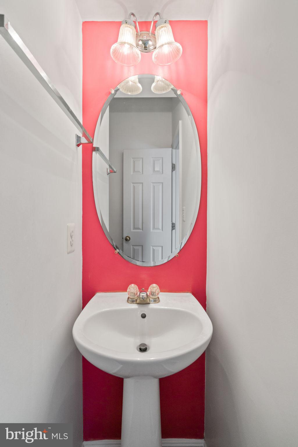 INDEPENDENCE - Residential Lease