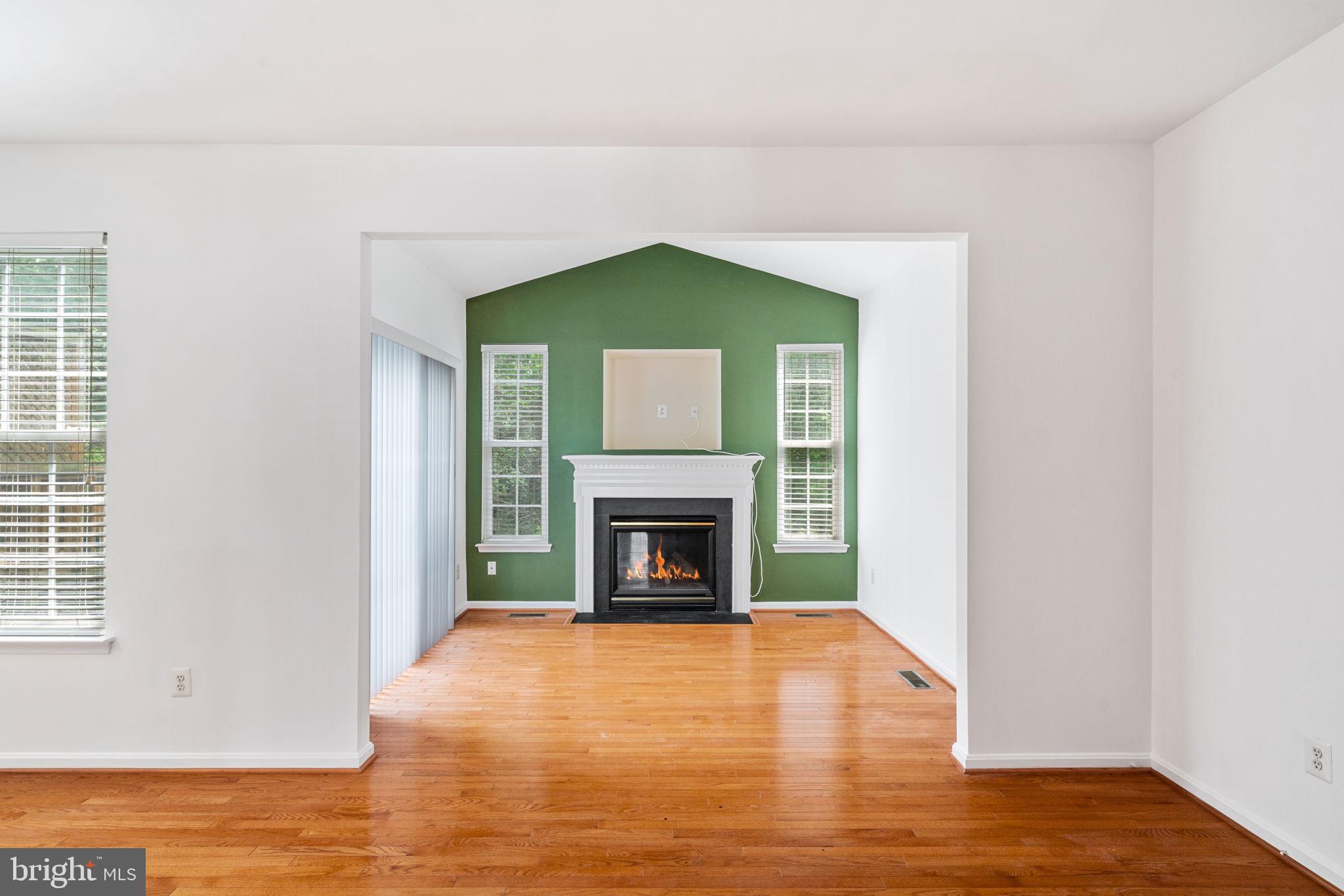 INDEPENDENCE - Residential Lease