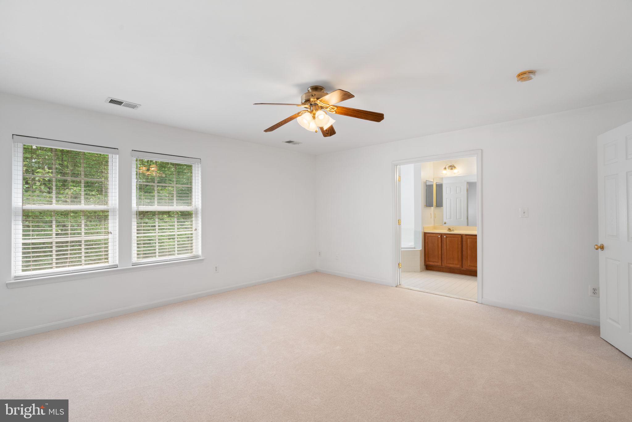 INDEPENDENCE - Residential Lease