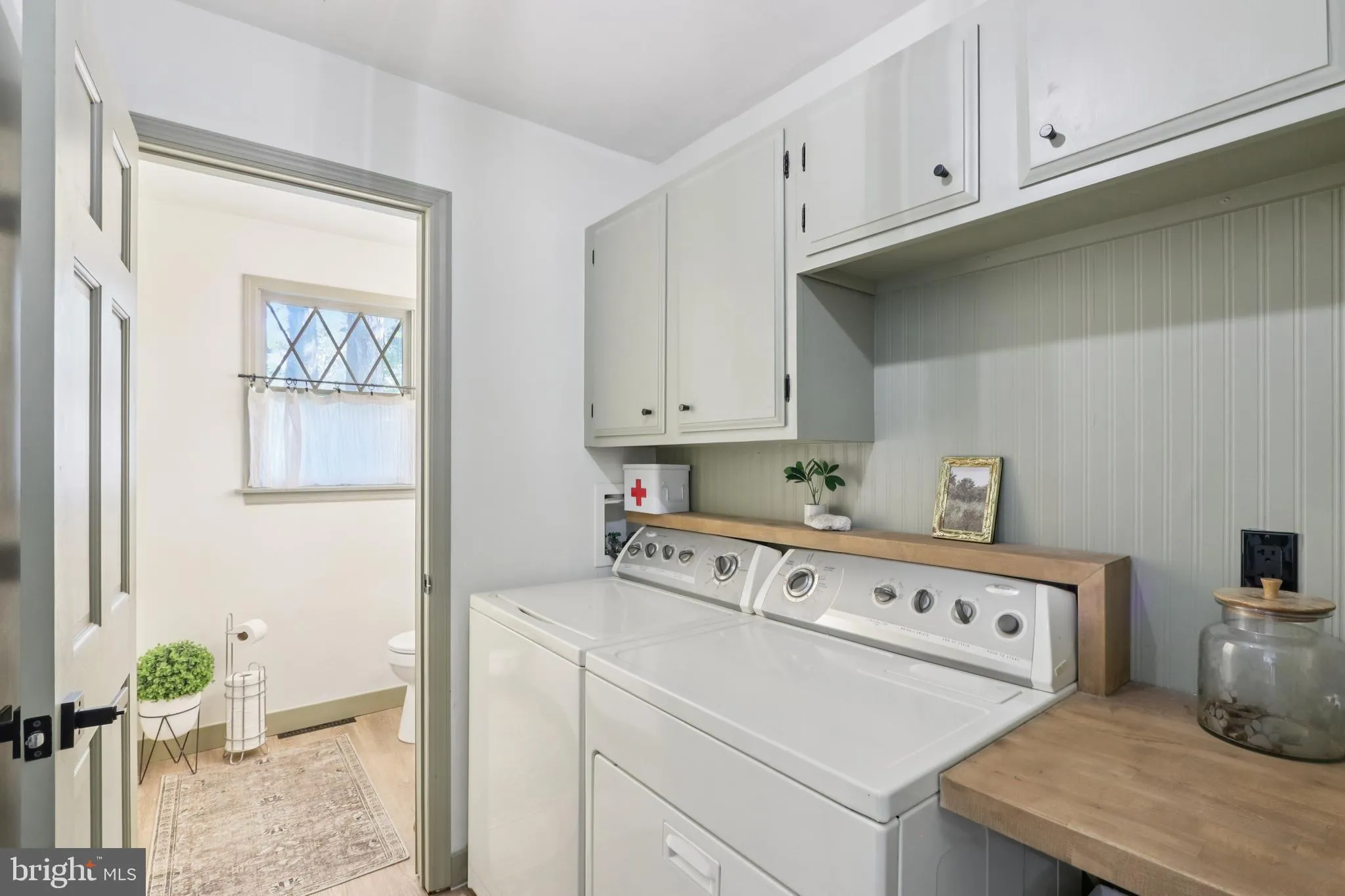 Millville, New Jersey 08332, United States, 4 Bedrooms Bedrooms, ,3 BathroomsBathrooms,Residential,Active,168715