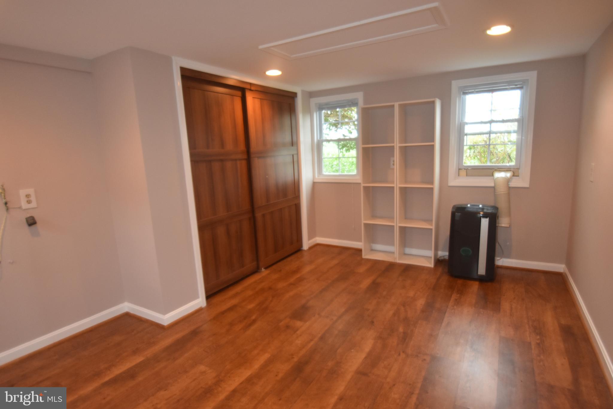 FEAGAVILLE - Residential Lease