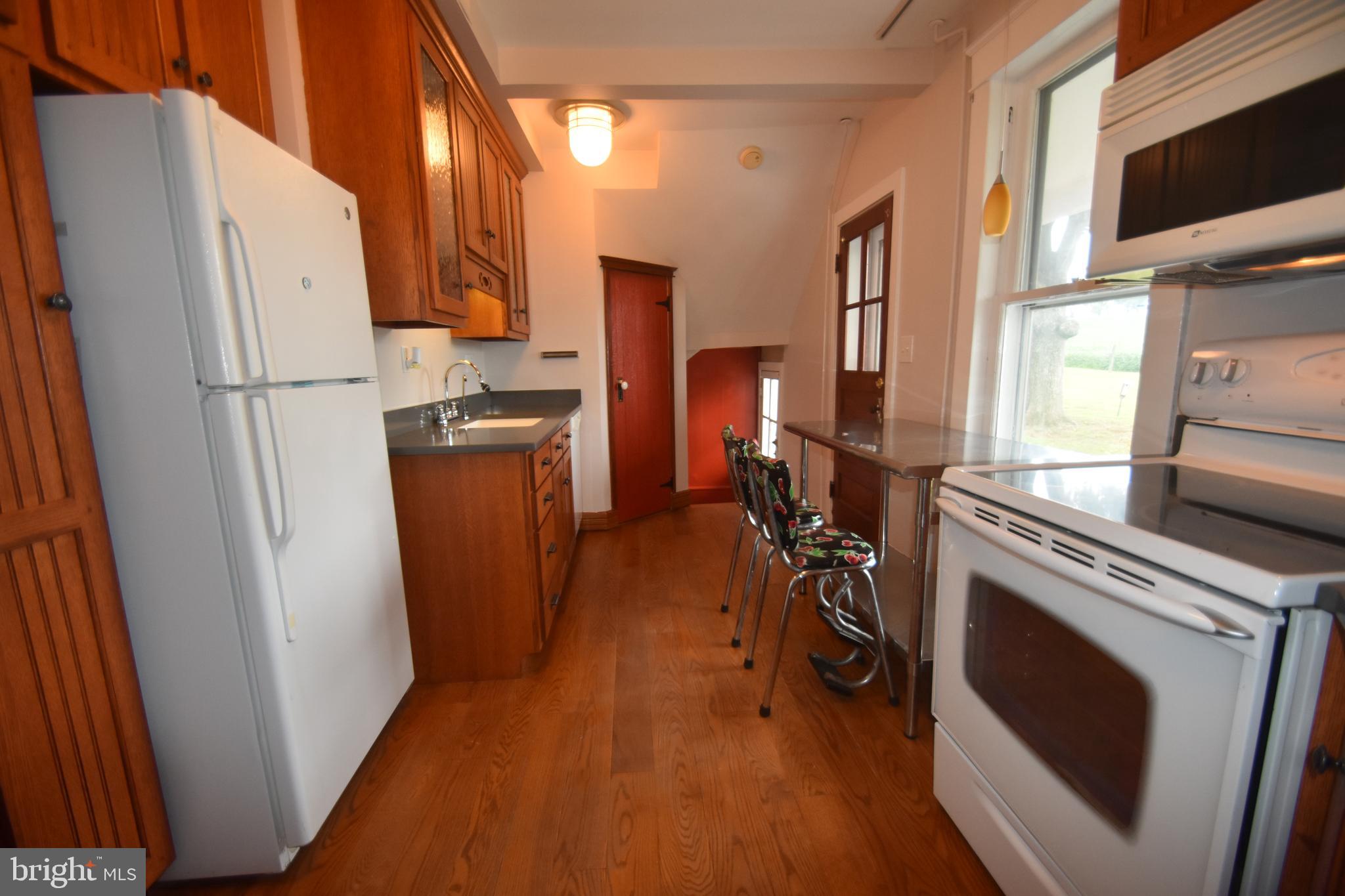 FEAGAVILLE - Residential Lease