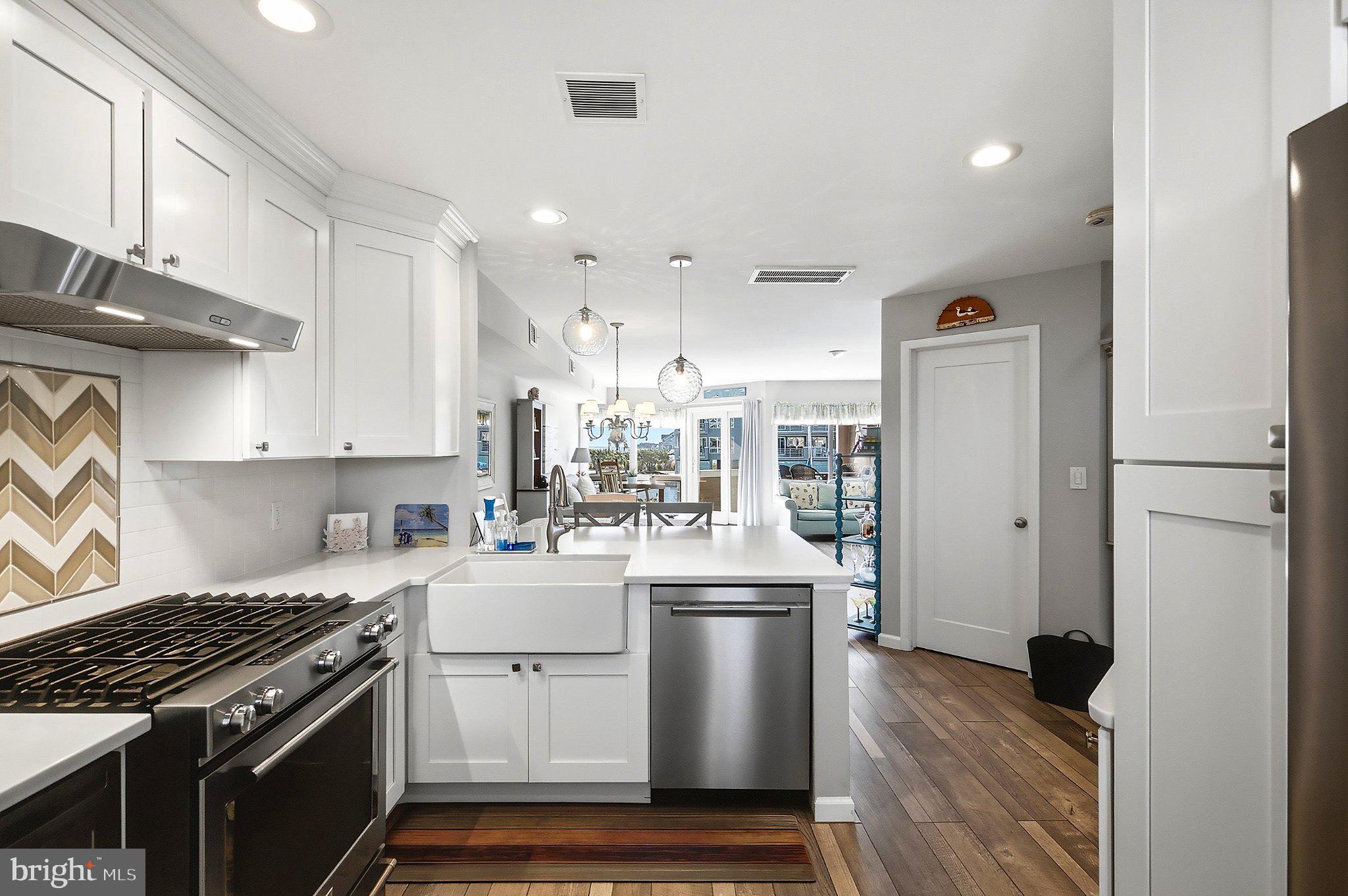 9 GRAND BAY HARBOR DRIVE