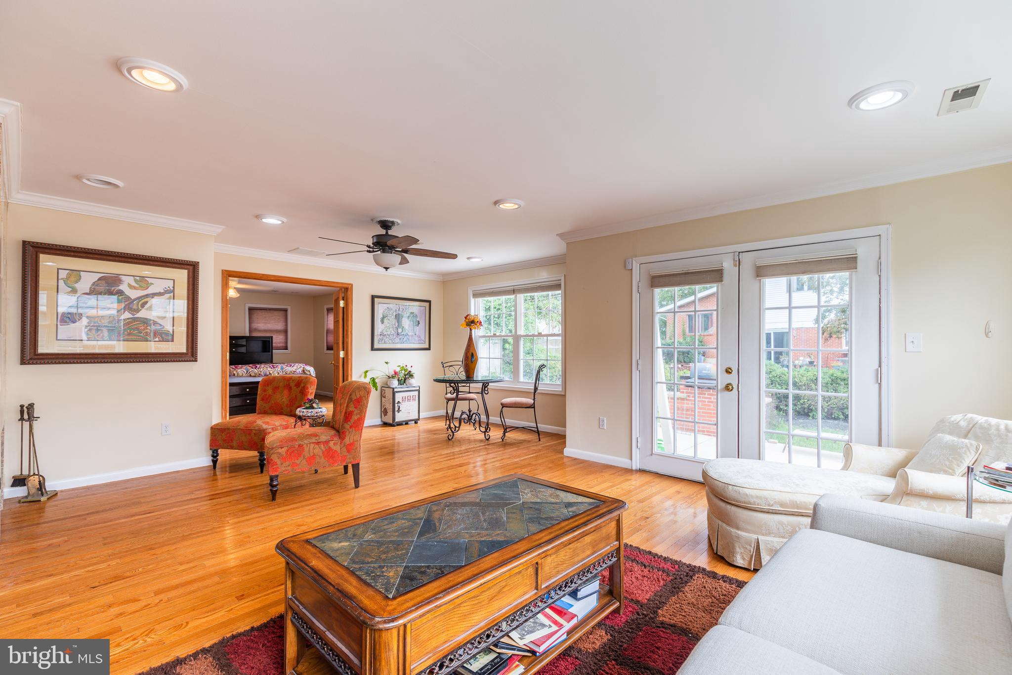 HILLSDALE ESTATES - Residential