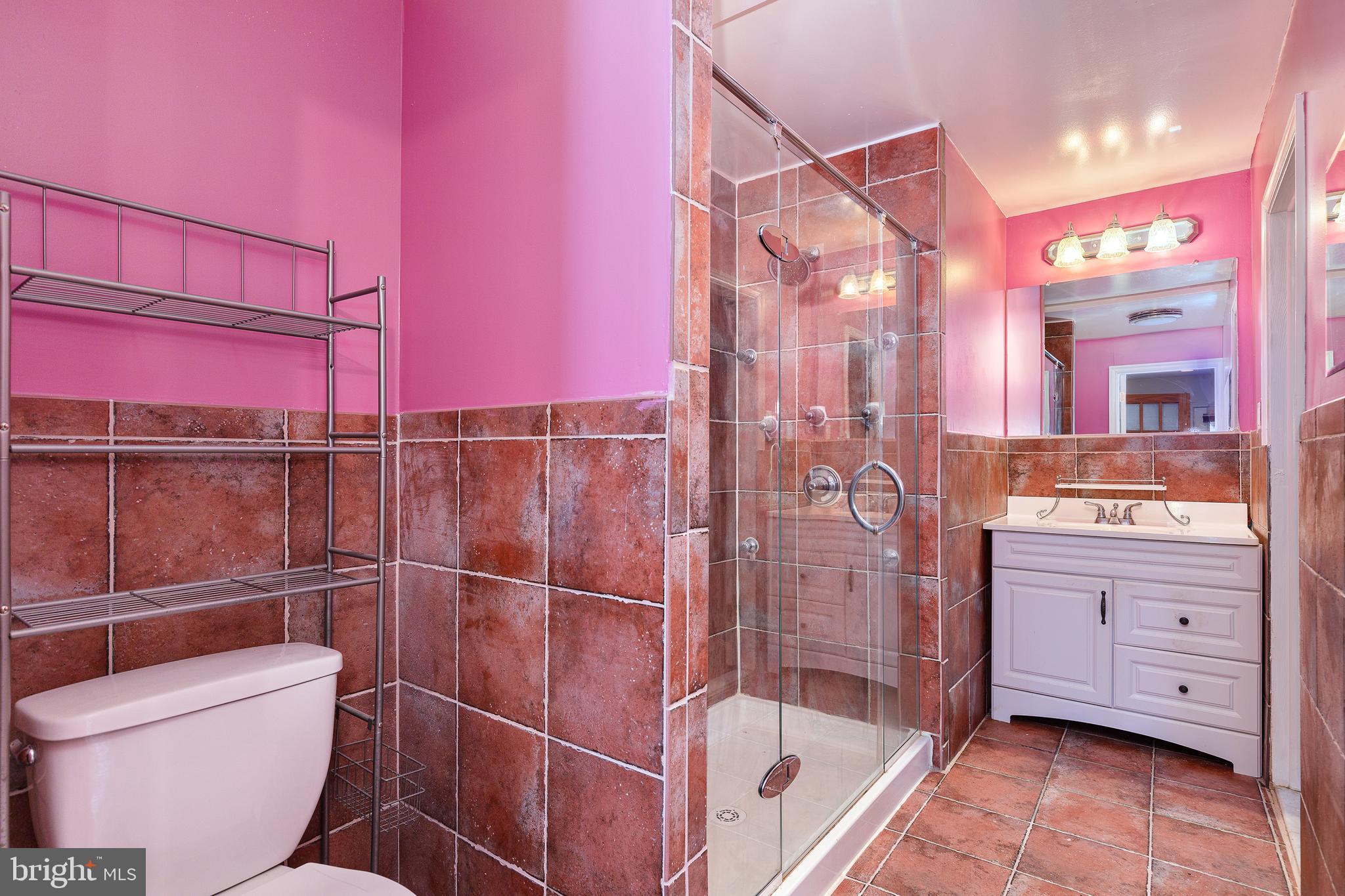 HILLSDALE ESTATES - Residential