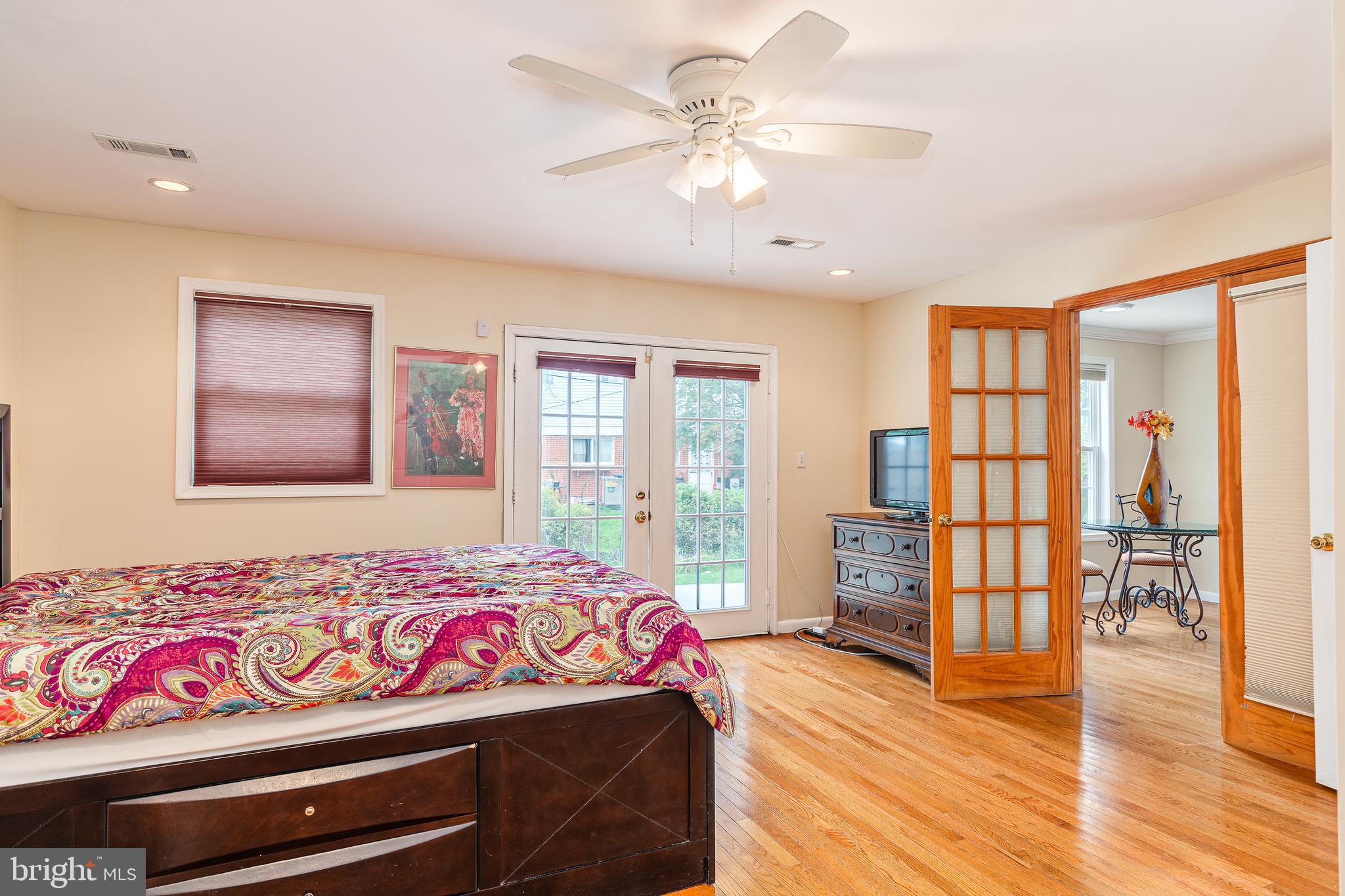 HILLSDALE ESTATES - Residential