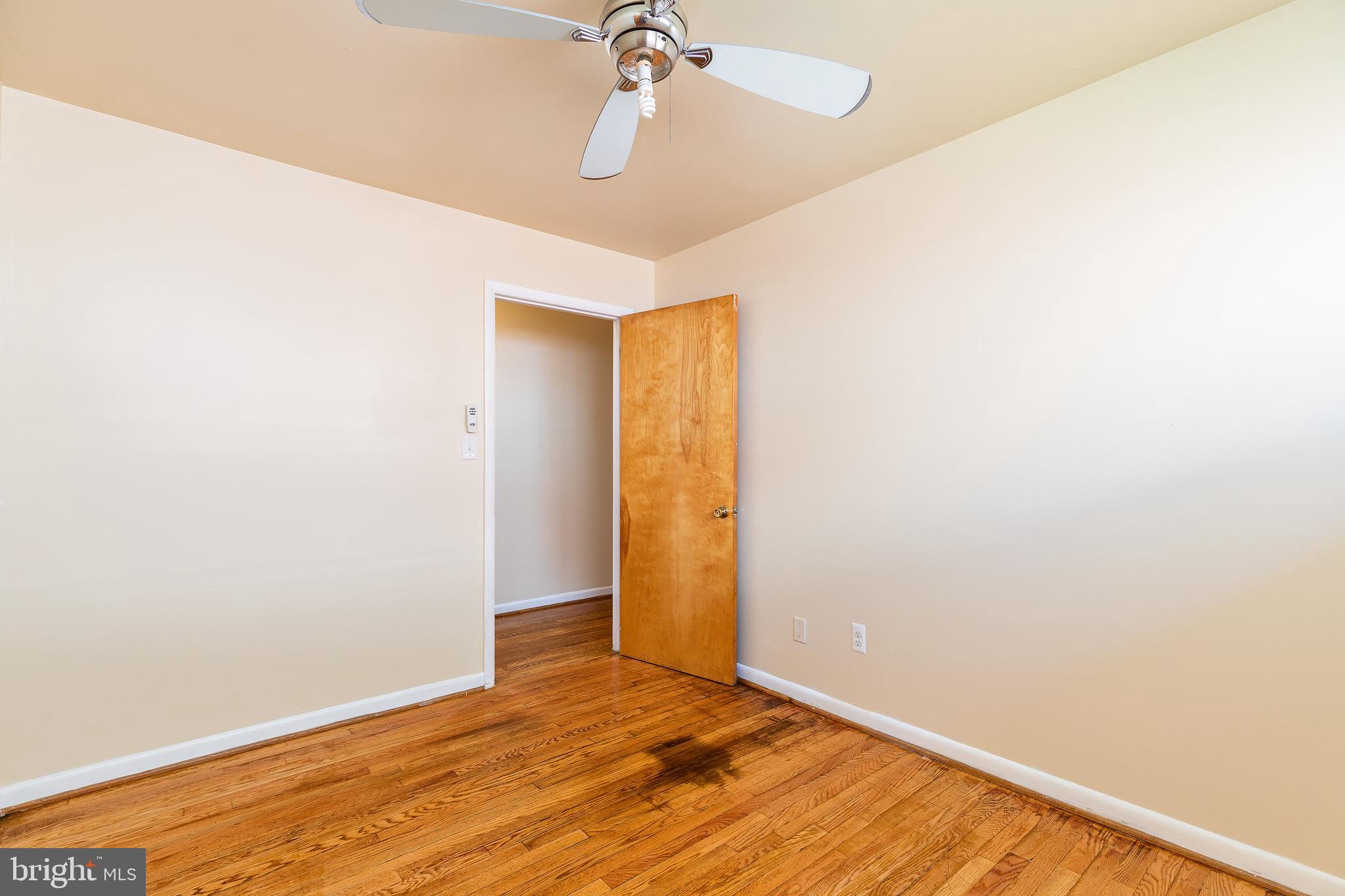 HILLSDALE ESTATES - Residential