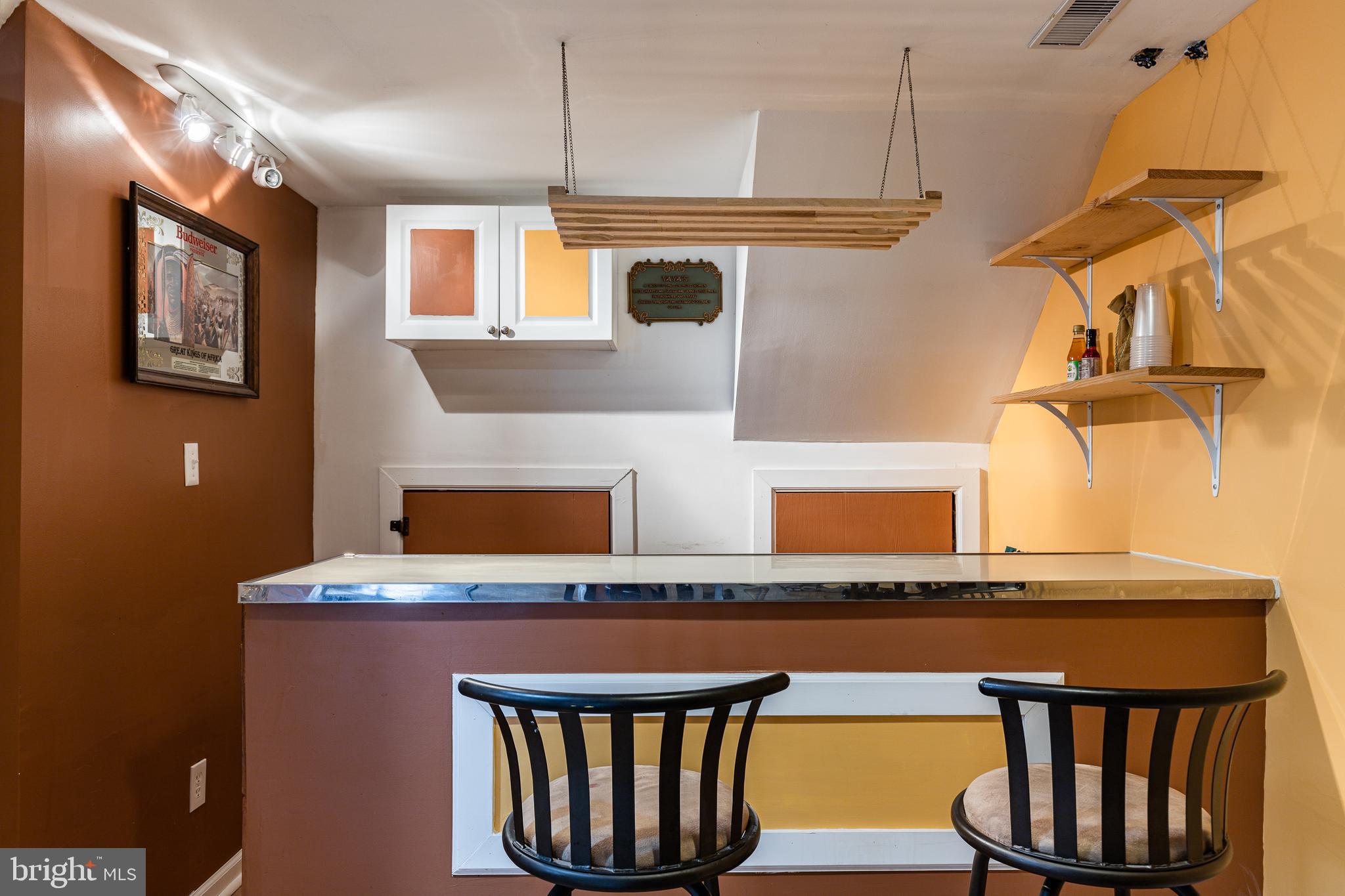 HILLSDALE ESTATES - Residential