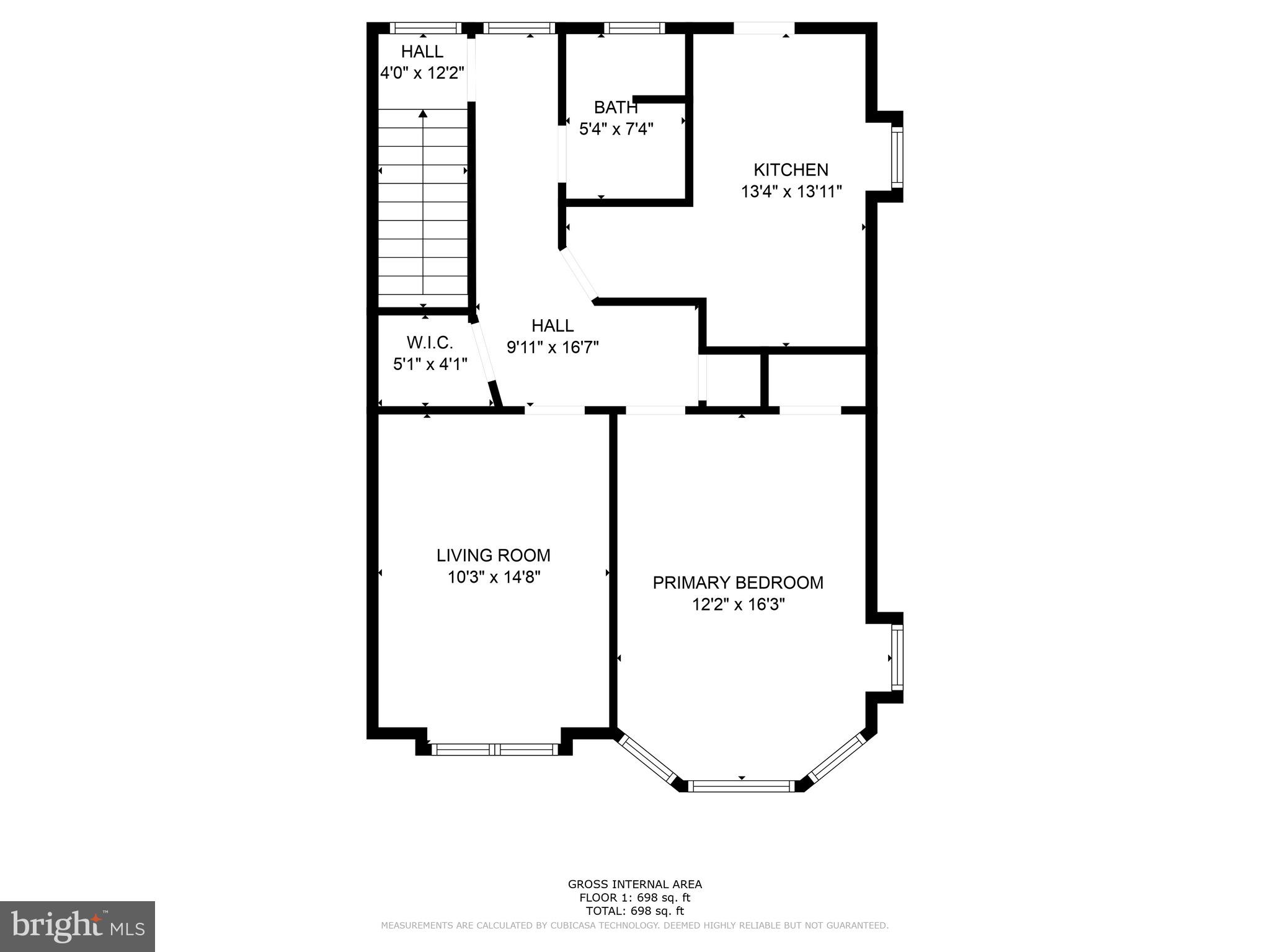 Main image without alt text