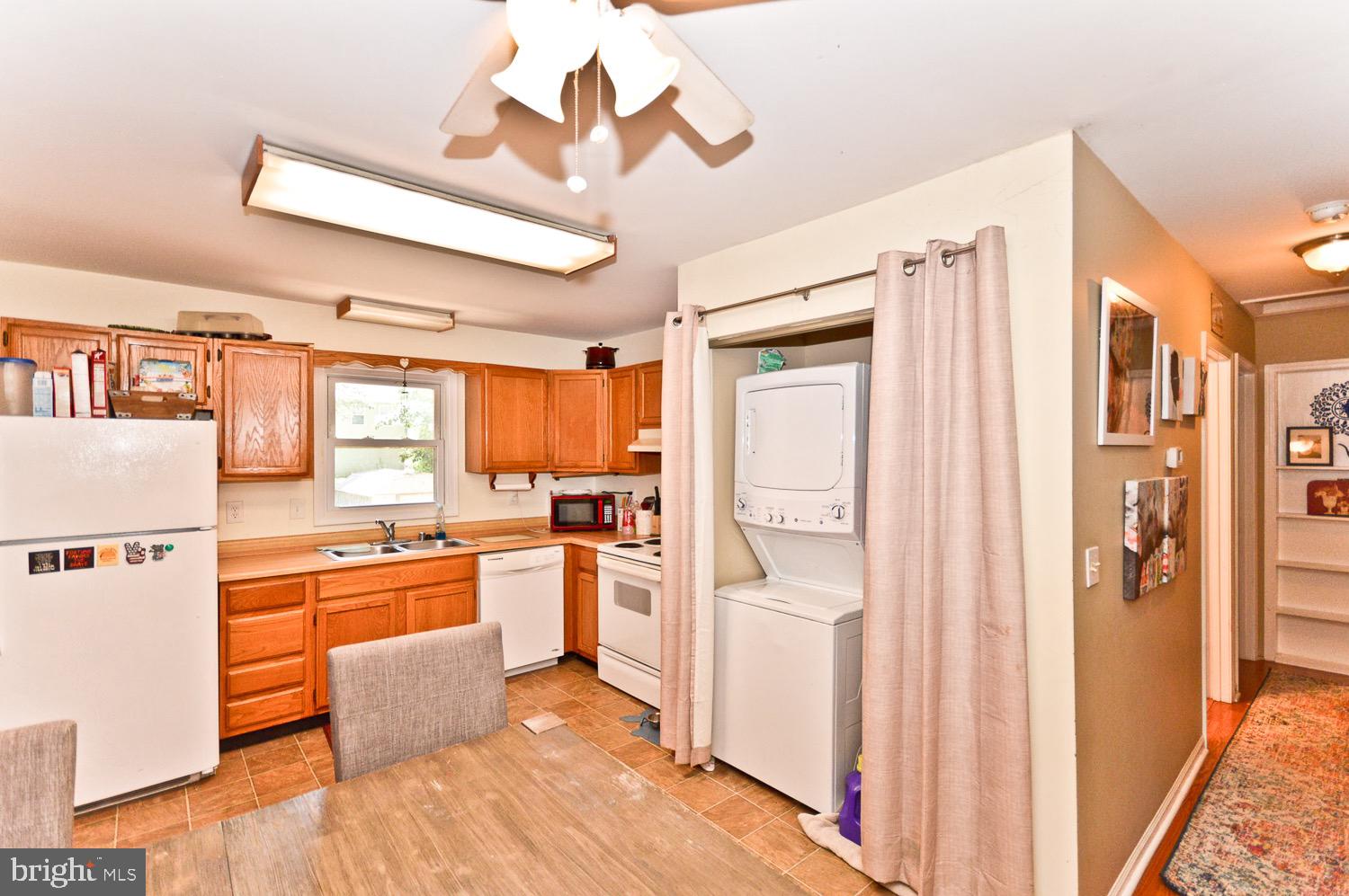 WHITE SANDS - Residential