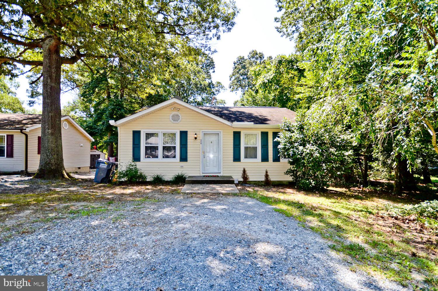 WHITE SANDS - Residential