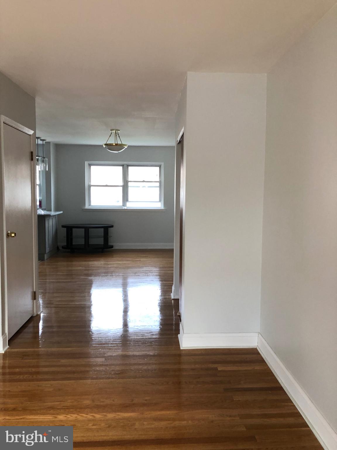 PARKWOOD - Residential Lease