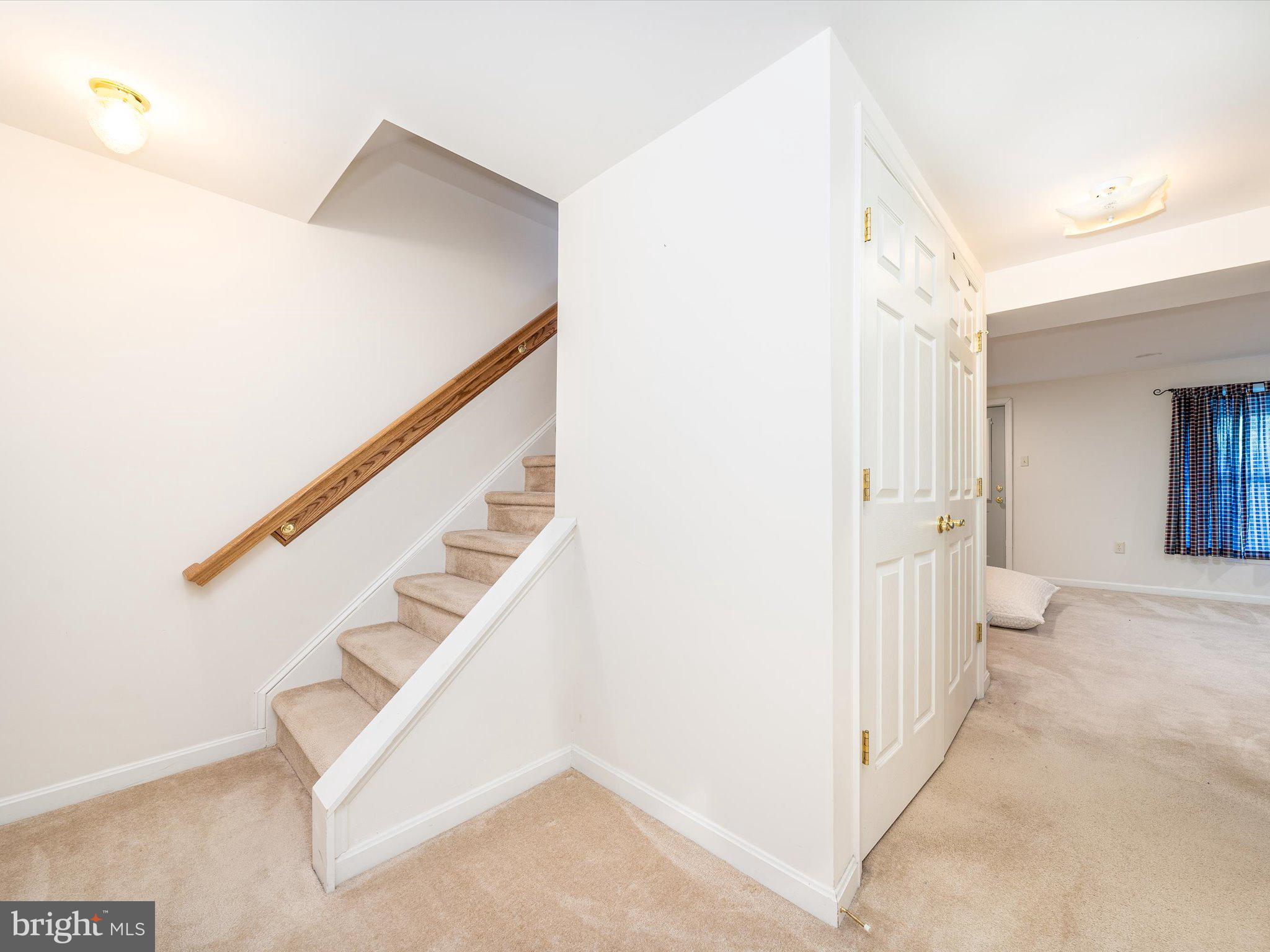 VALLEY VIEW - Residential