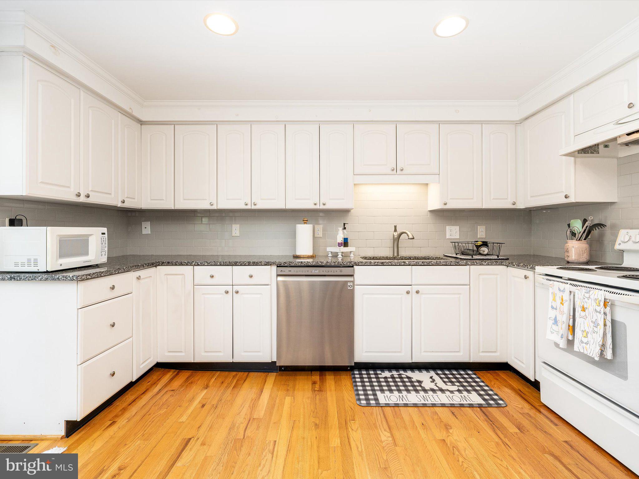 VALLEY VIEW - Residential