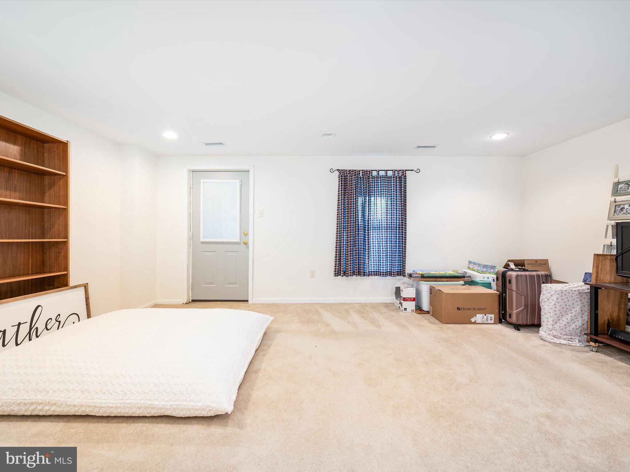 VALLEY VIEW - Residential