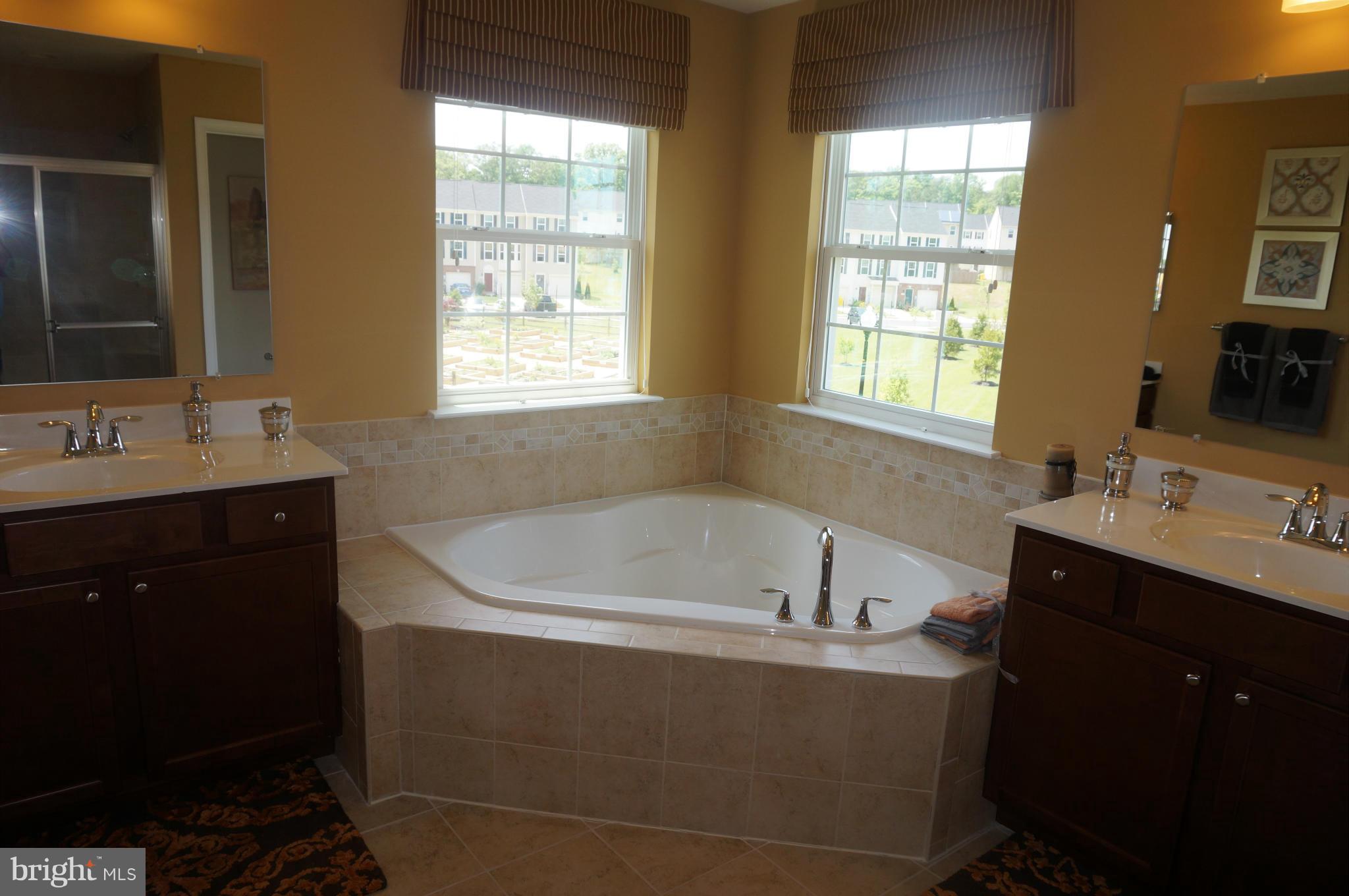 TANYARD SPRINGS - Residential