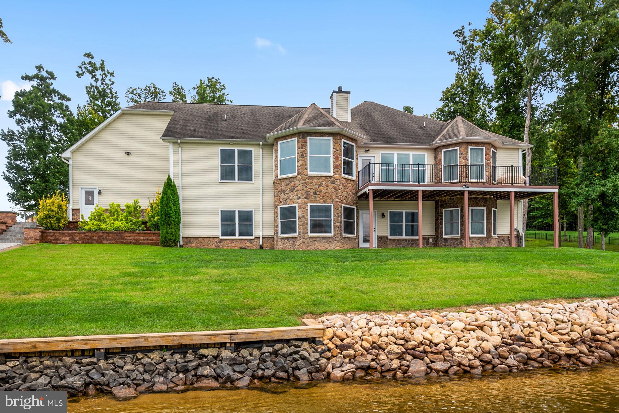 MILL RUN - Residential