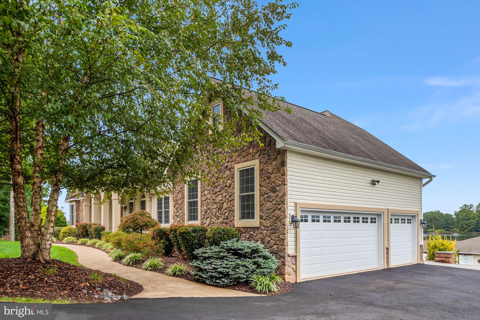 MILL RUN - Residential