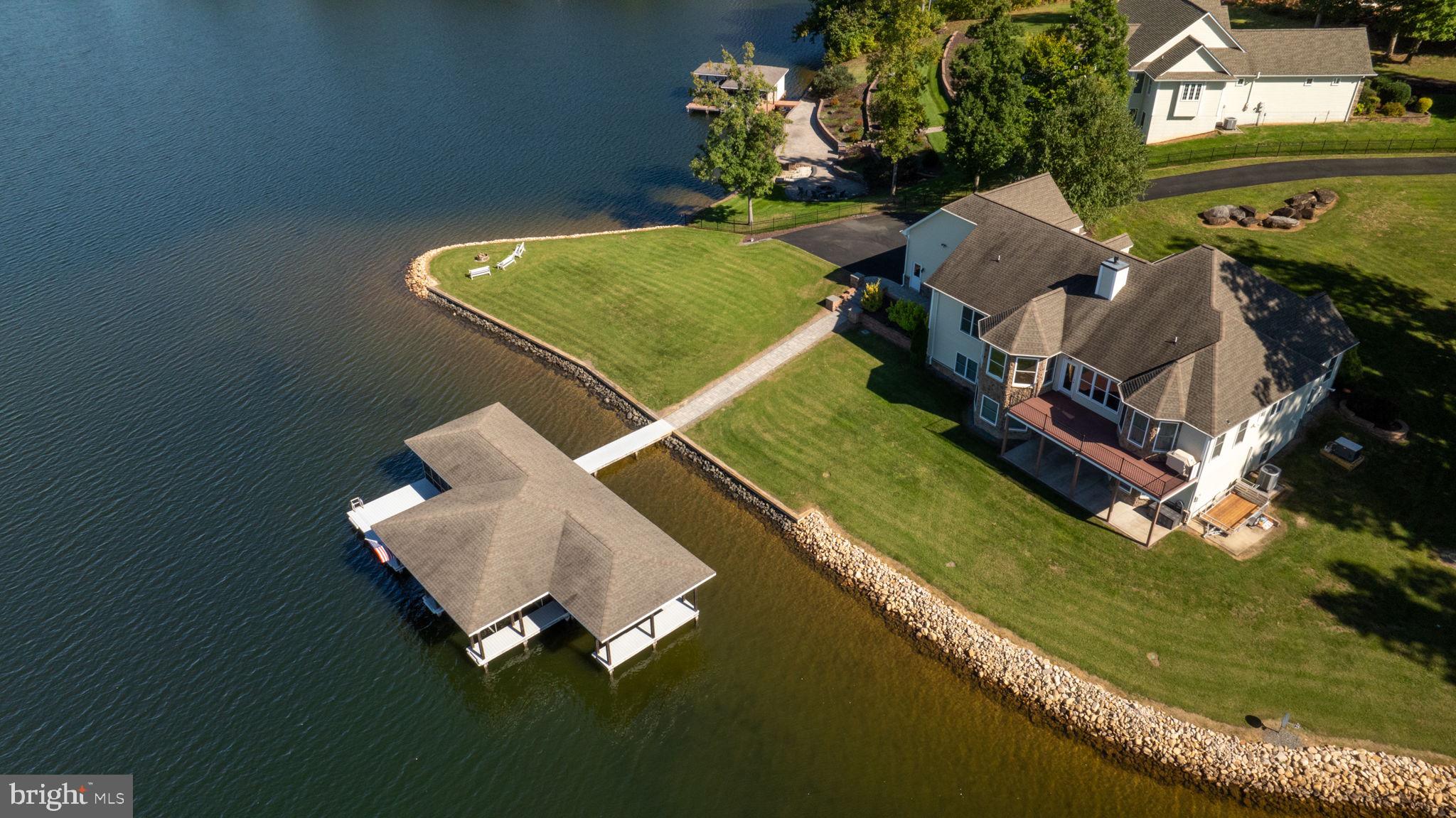 MILL RUN - Residential