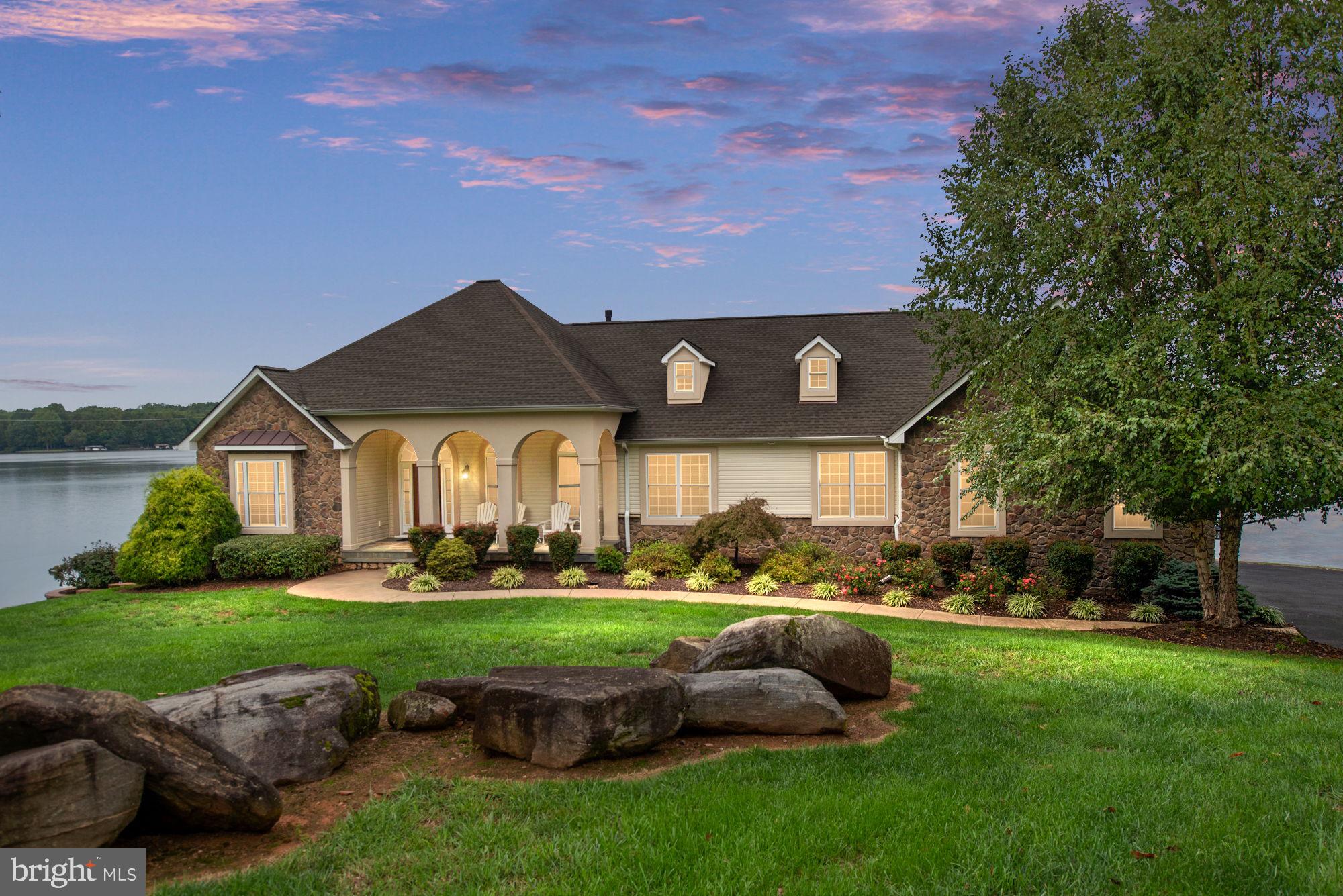 MILL RUN - Residential