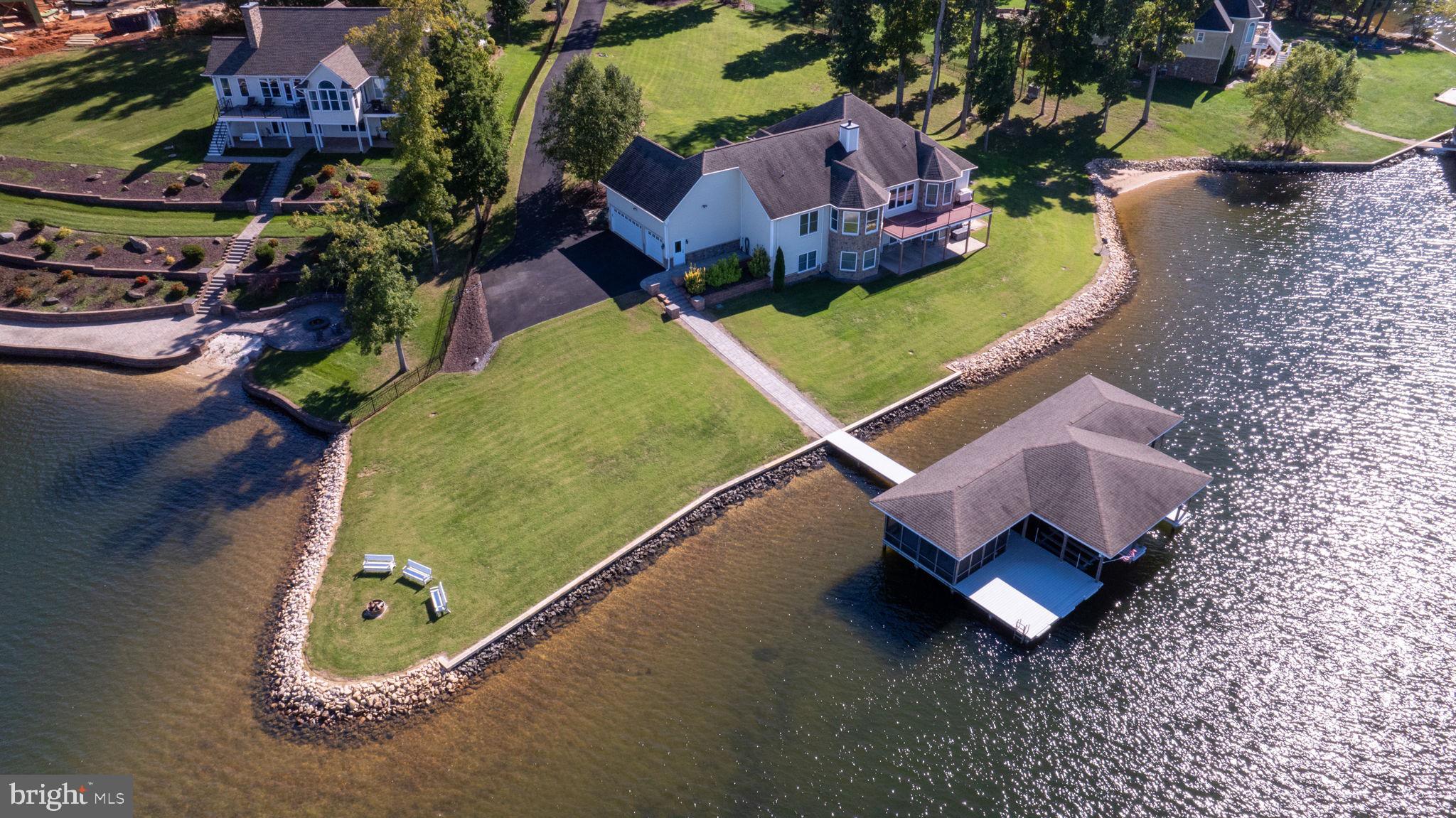 MILL RUN - Residential