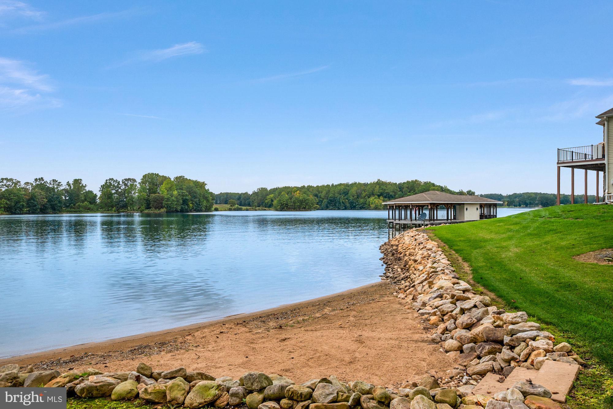 MILL RUN - Residential