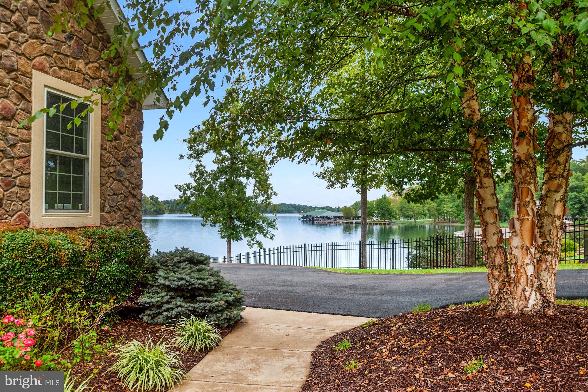 MILL RUN - Residential