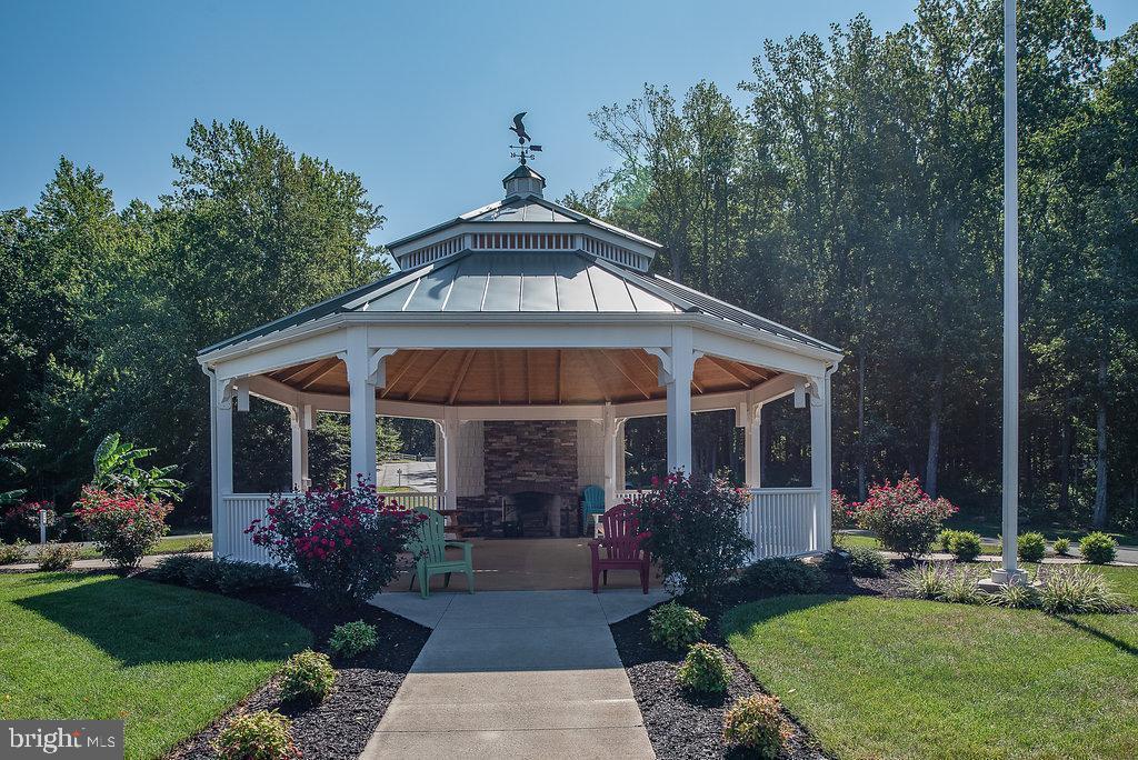 MILL RUN - Residential