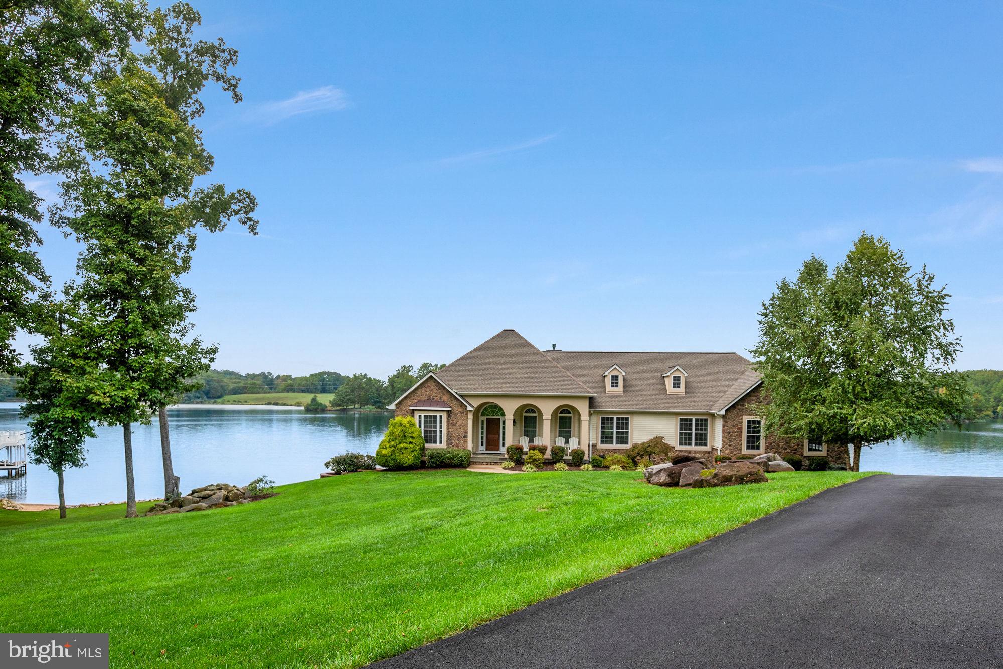 MILL RUN - Residential