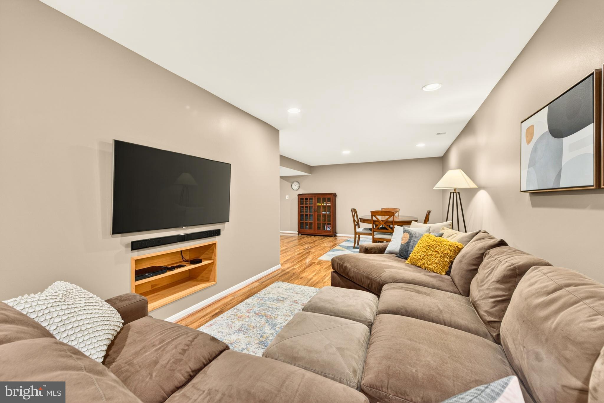 DRANESVILLE ESTATES - Residential