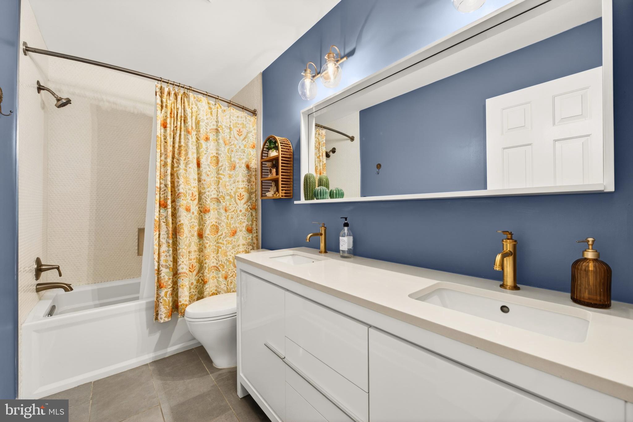 DRANESVILLE ESTATES - Residential
