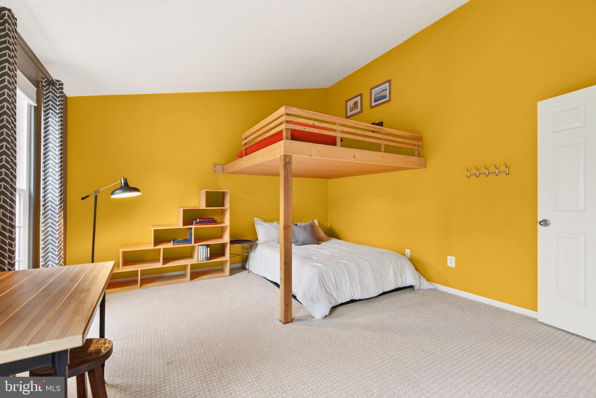 DRANESVILLE ESTATES - Residential