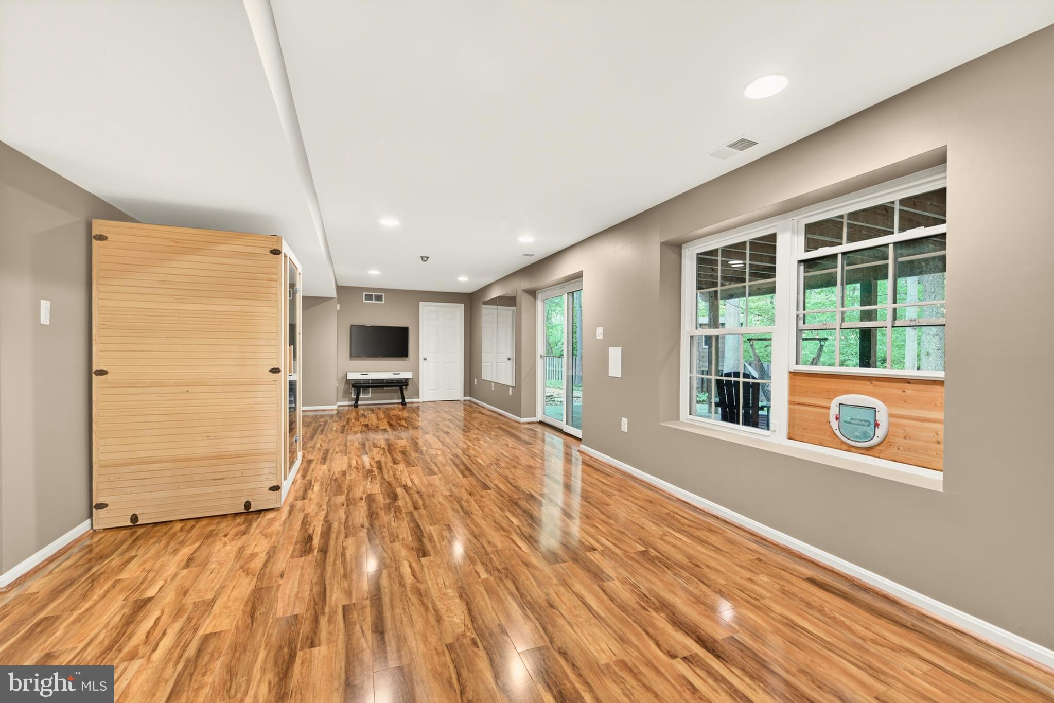 DRANESVILLE ESTATES - Residential