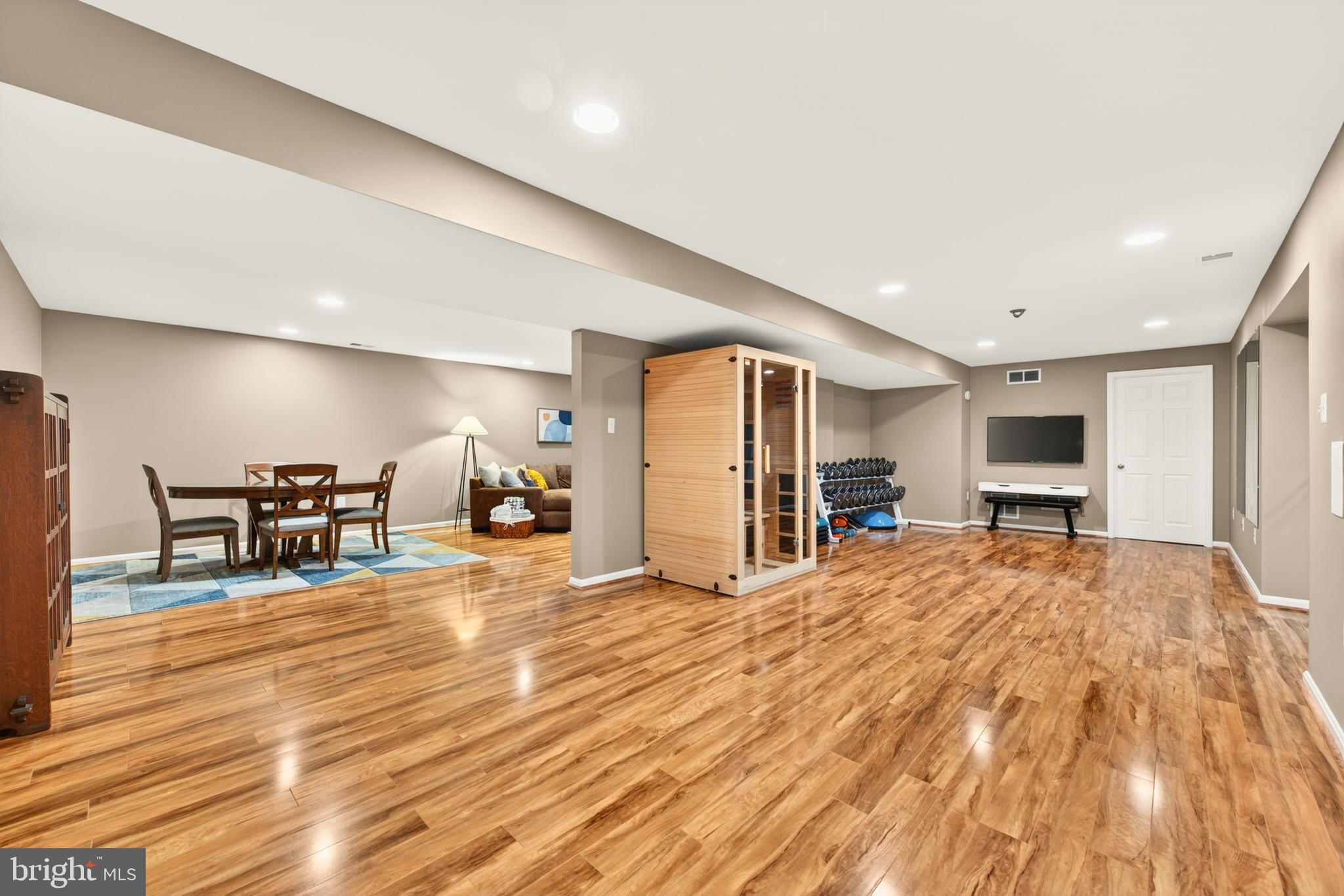 DRANESVILLE ESTATES - Residential