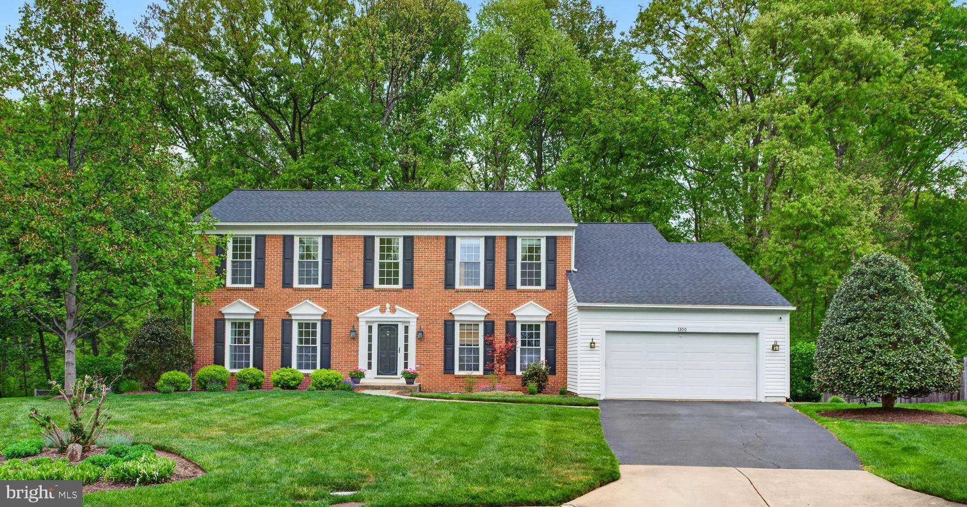 DRANESVILLE ESTATES - Residential