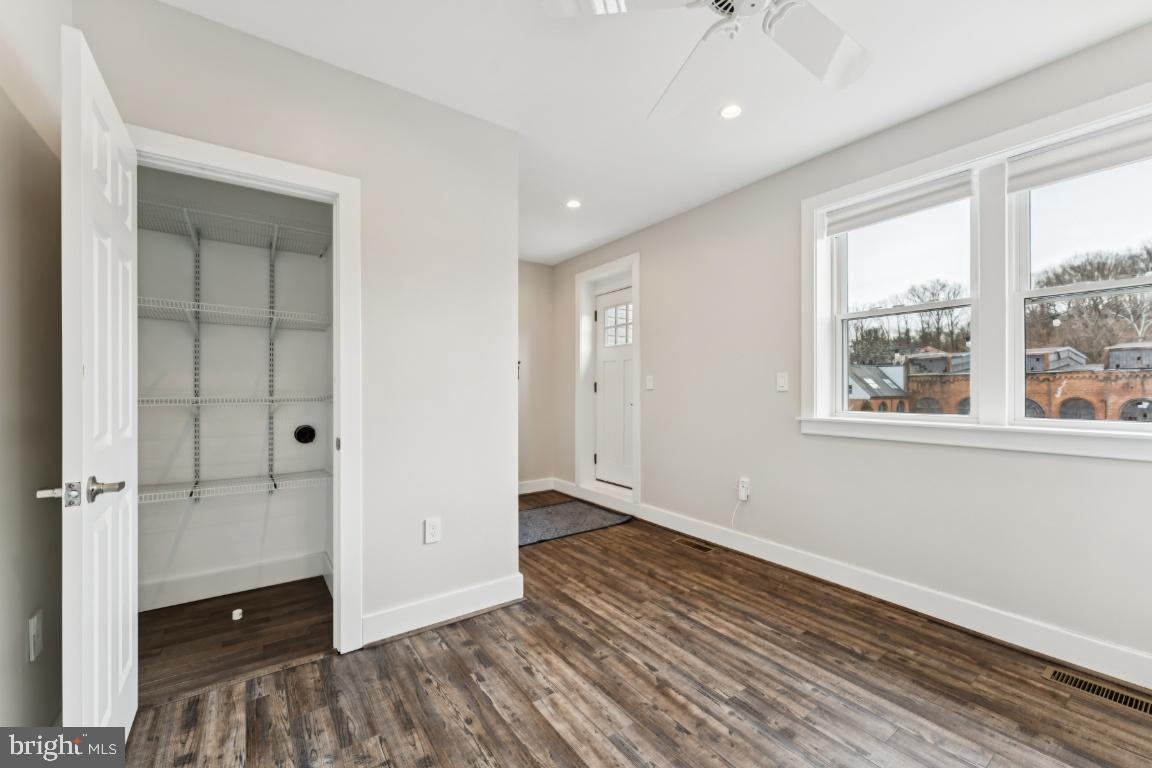 WOODBERRY - Residential