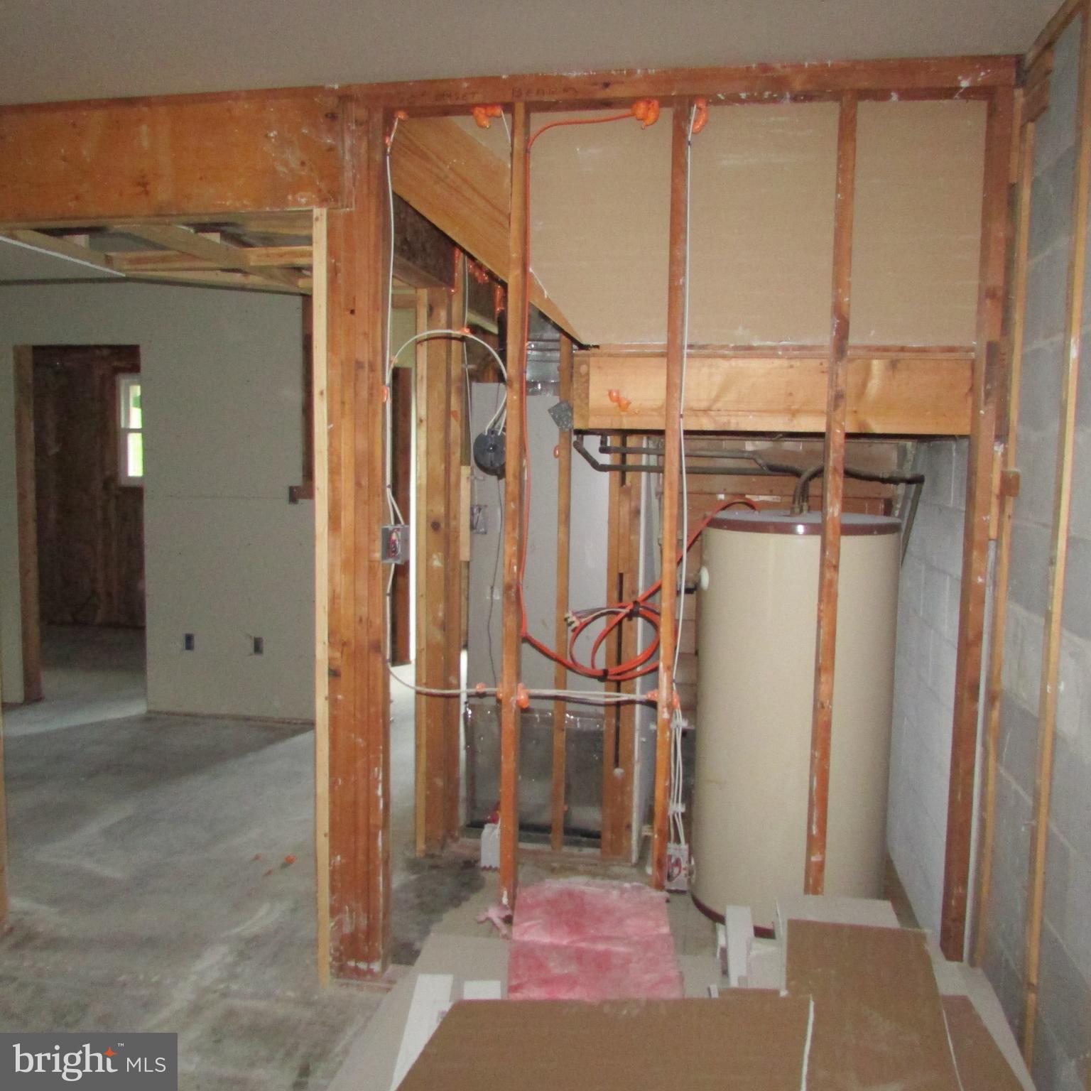 ANTIETAM HOMES - Residential