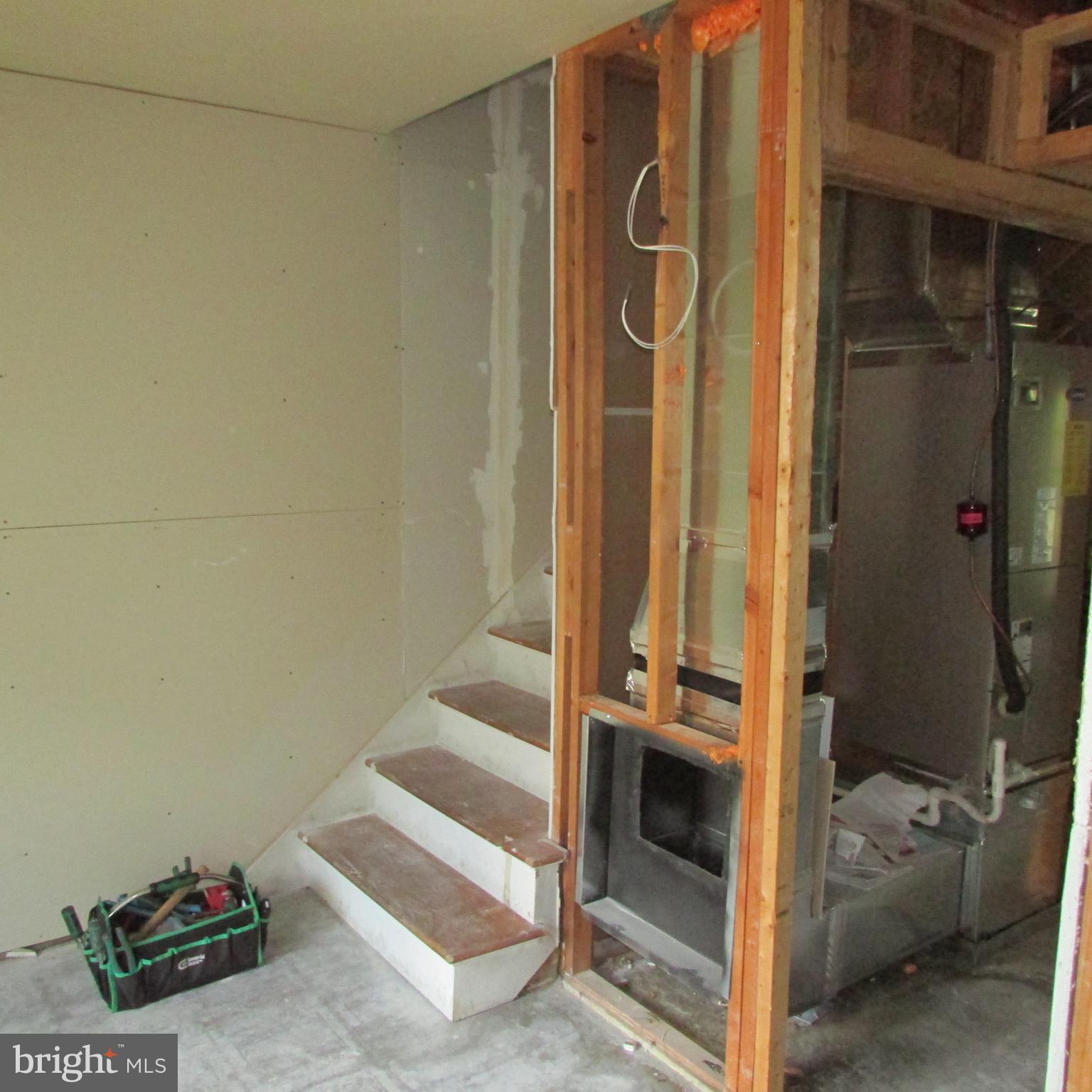 ANTIETAM HOMES - Residential