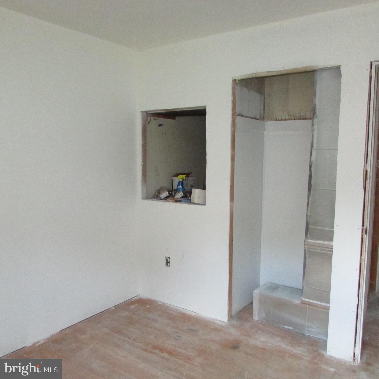 ANTIETAM HOMES - Residential