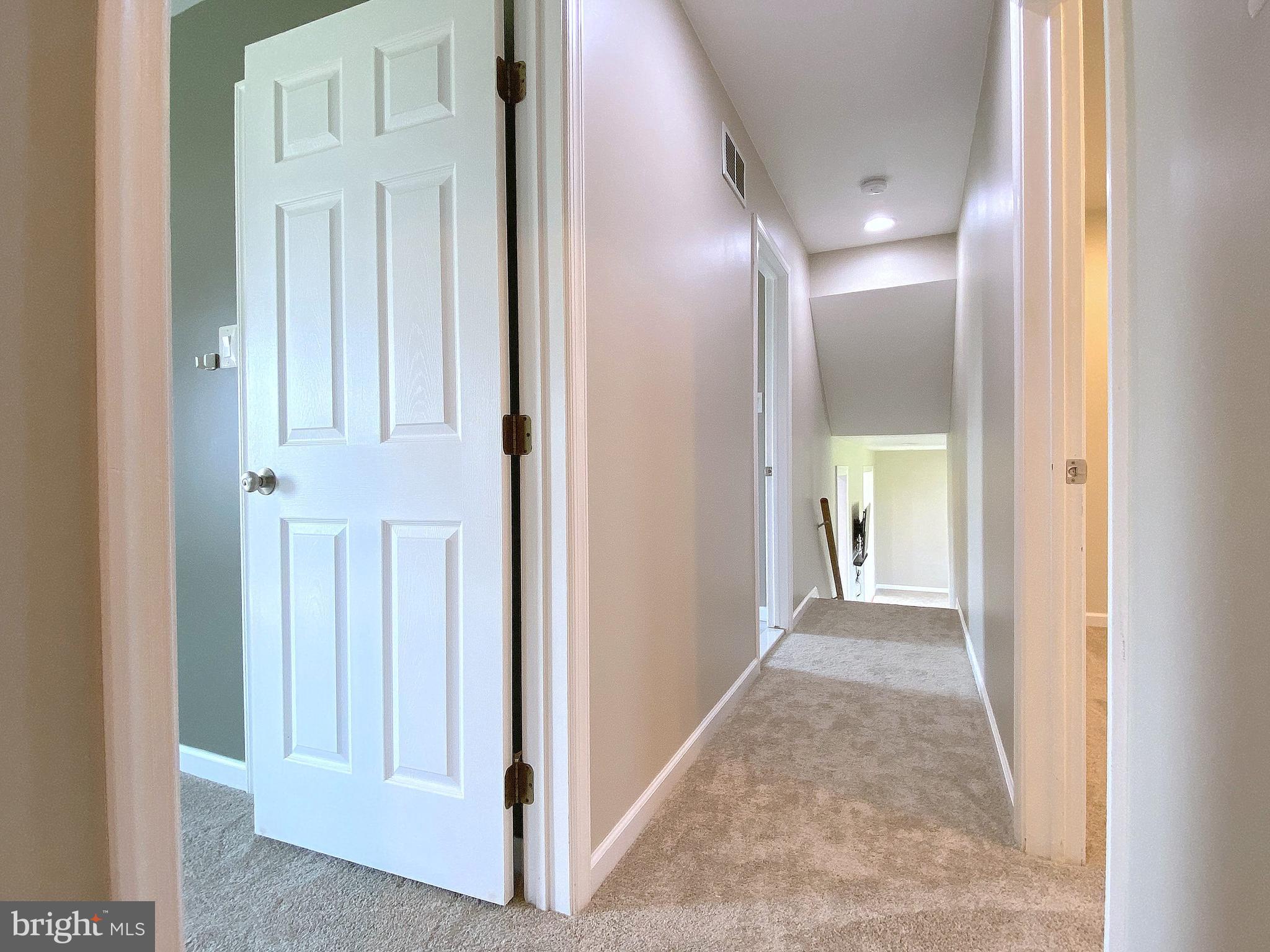 HAMPSTEAD - Residential