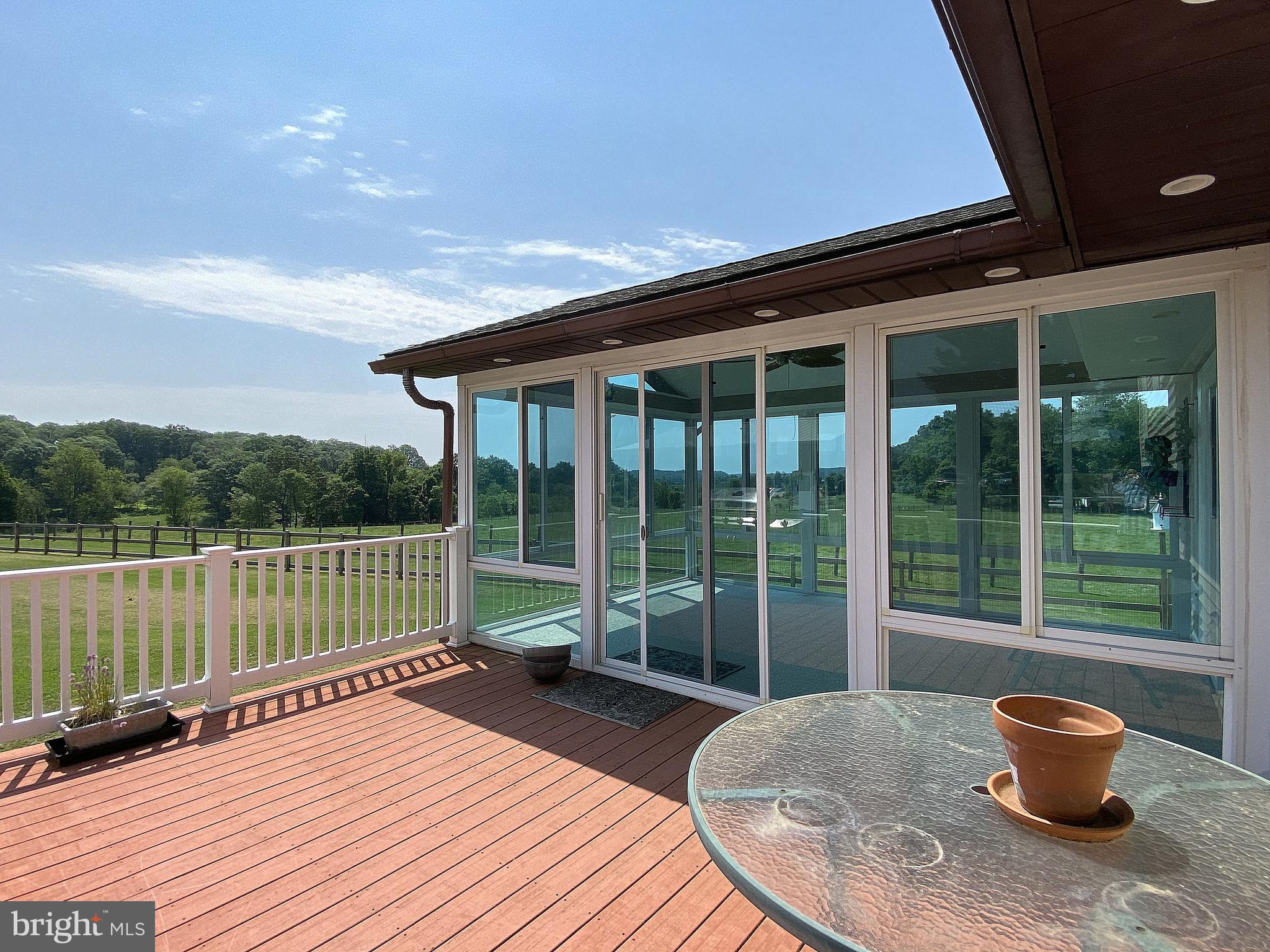 HAMPSTEAD - Residential