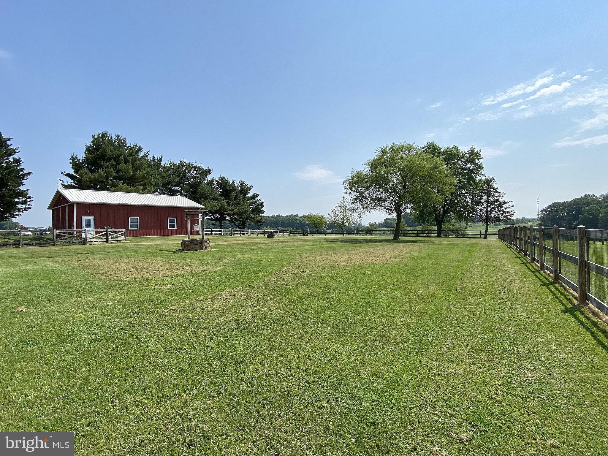 HAMPSTEAD - Residential