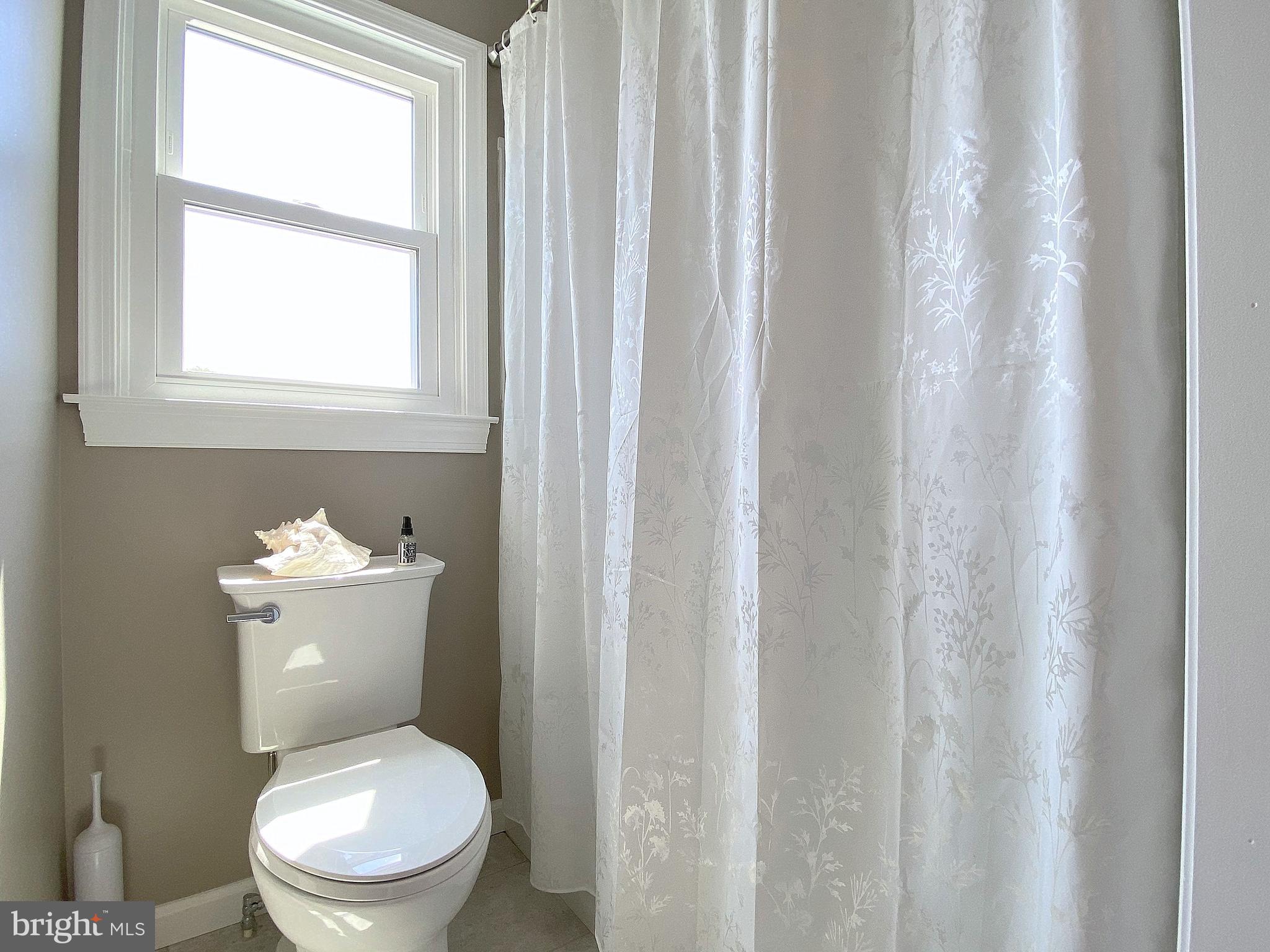 HAMPSTEAD - Residential